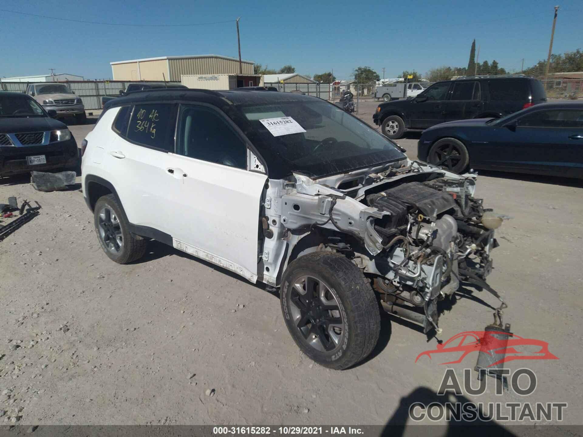 JEEP COMPASS 2018 - 3C4NJDDB4JT441768