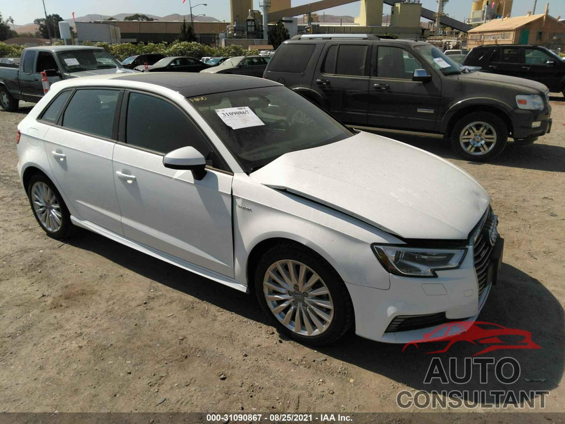 AUDI A3 SPORTBACK E-TRON 2017 - WAUUPBFF4HA100125