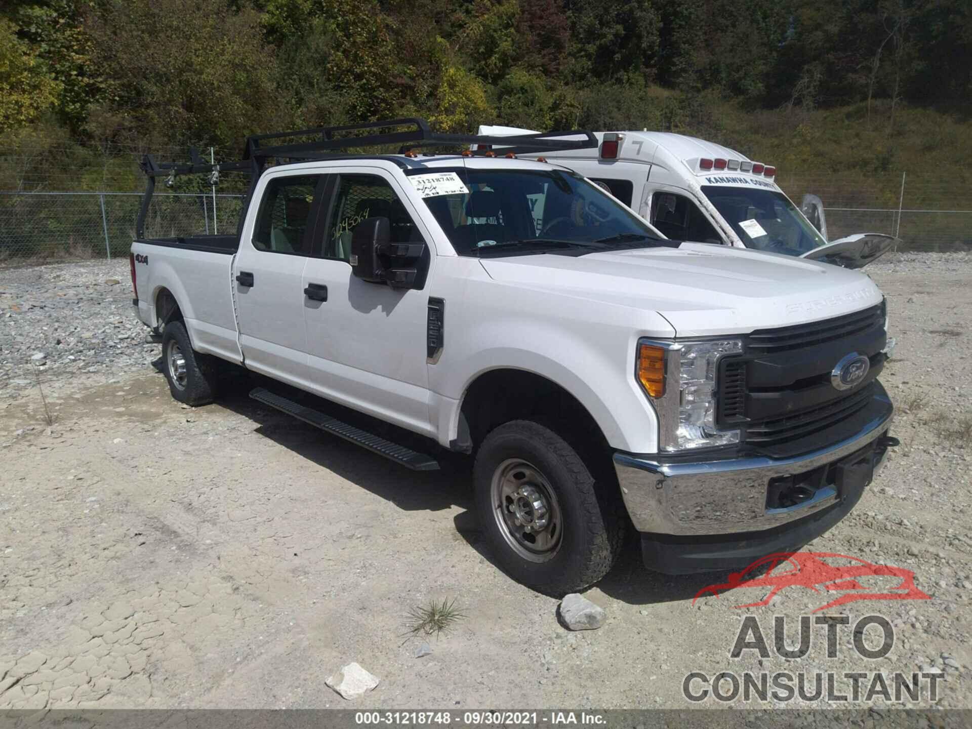 FORD SUPER DUTY F-250 SRW 2017 - 1FT7W2B60HEC86876