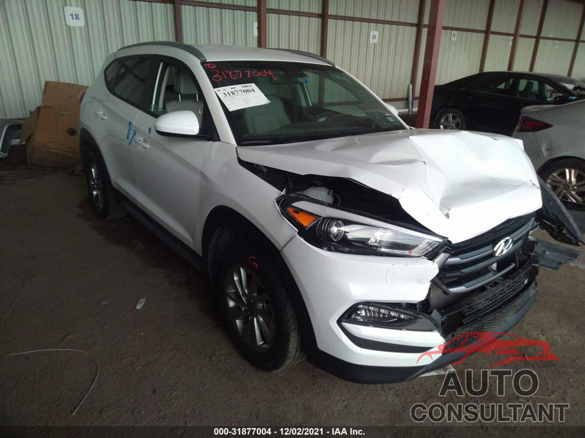 HYUNDAI TUCSON 2018 - KM8J33A46JU802489