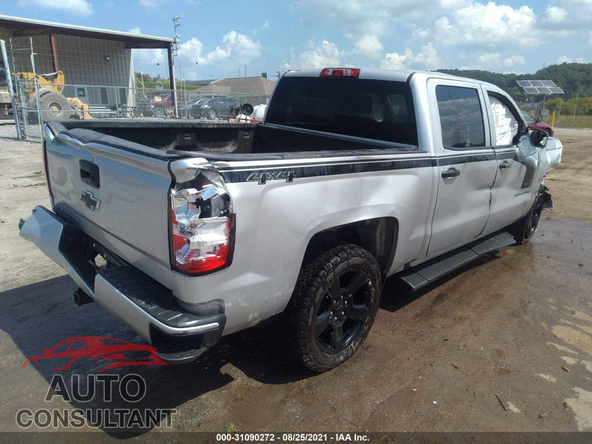 CHEVROLET SILVERADO 1500 2018 - 3GCUKPEC4JG412152