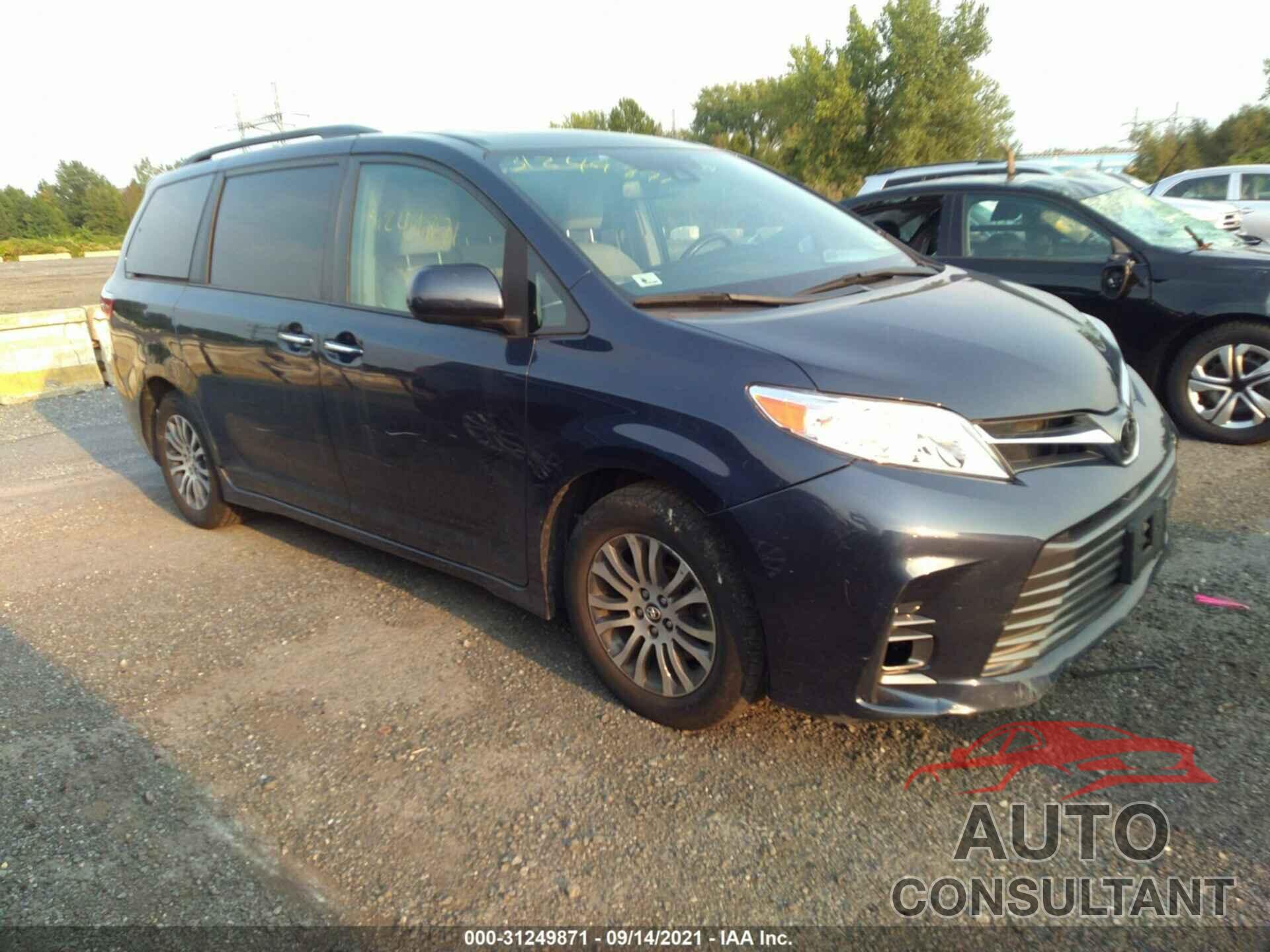 TOYOTA SIENNA 2019 - 5TDYZ3DC0KS019467