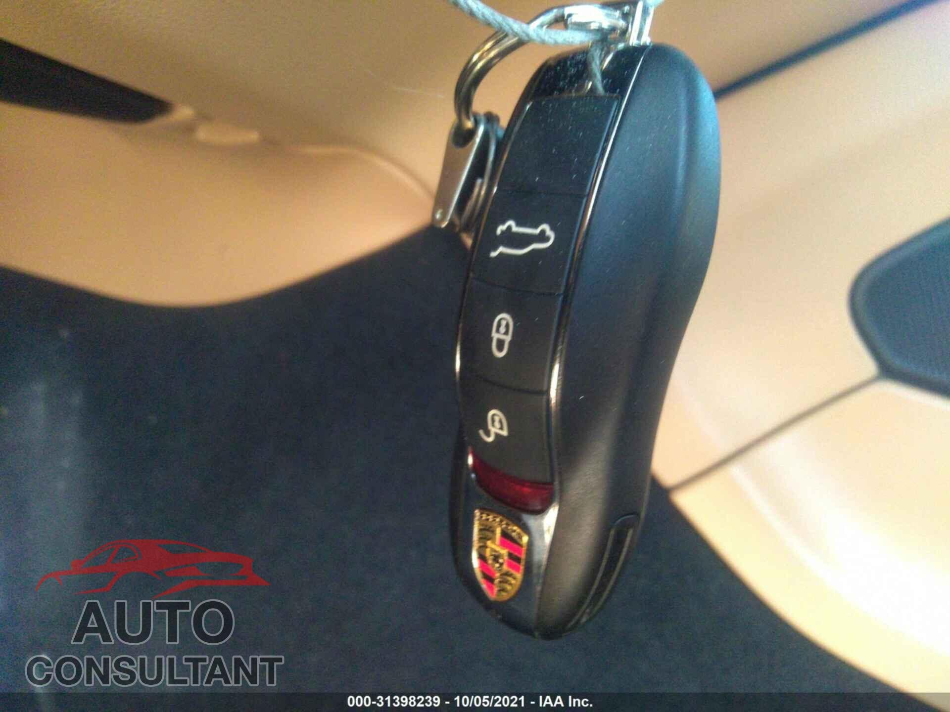 PORSCHE MACAN 2017 - WP1AB2A57HLB14171