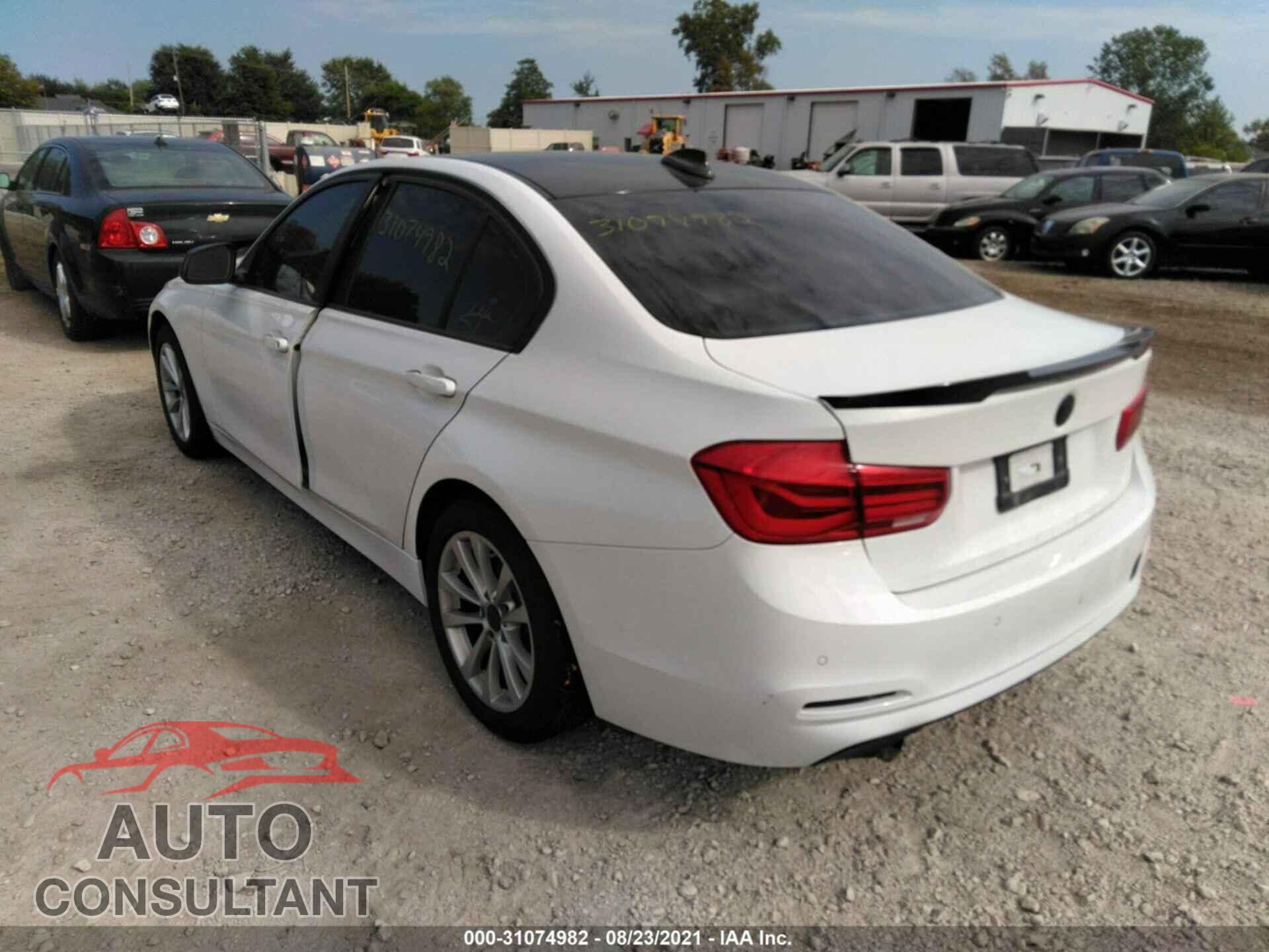 BMW 3 SERIES 2017 - WBA8A3C34HA066691