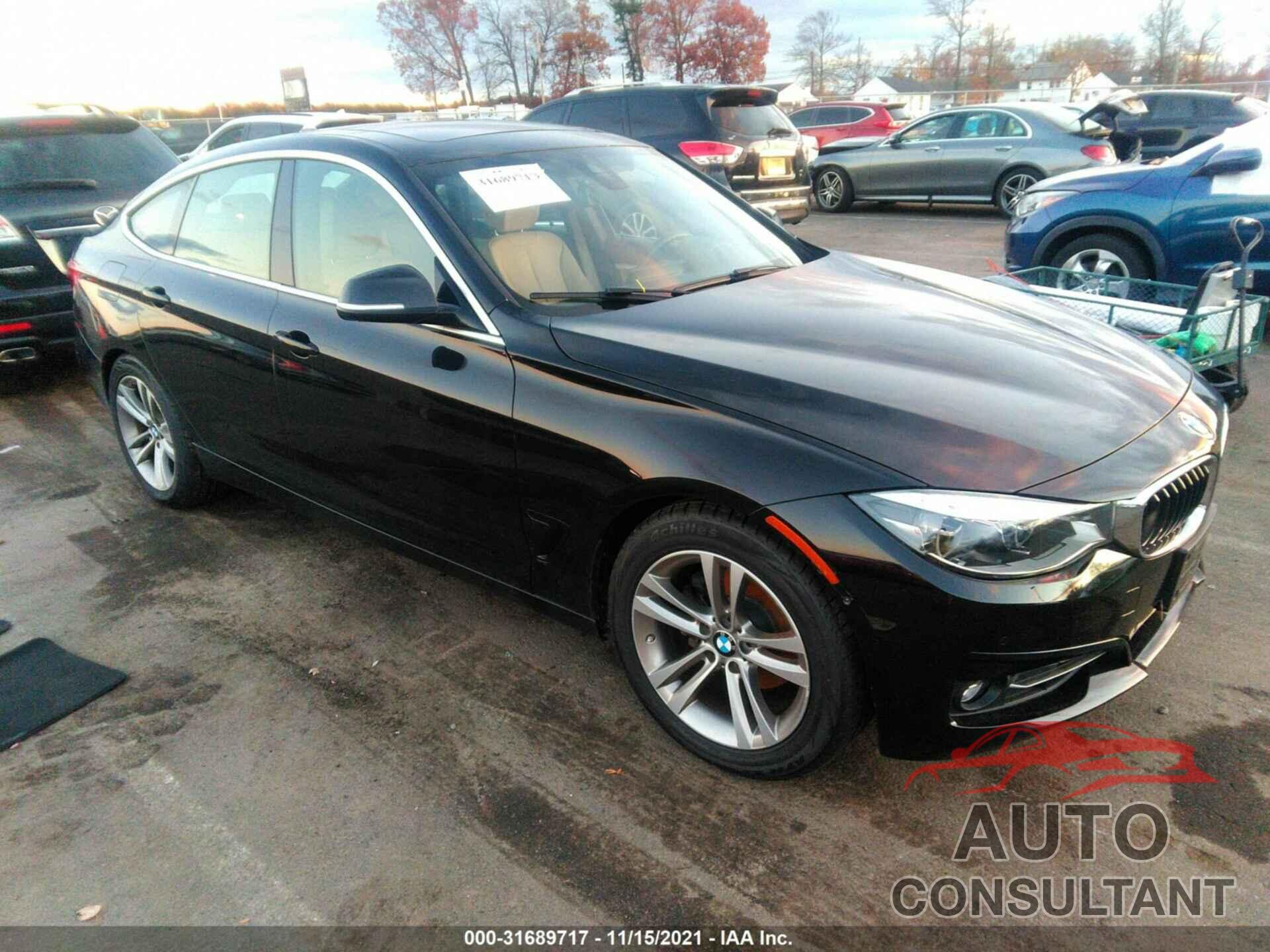 BMW 3 SERIES 2017 - WBA8Z9C3XHG827054