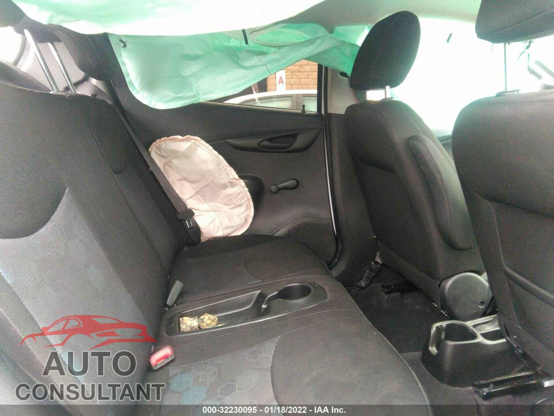 CHEVROLET SPARK 2017 - KL8CB6SA6HC829092