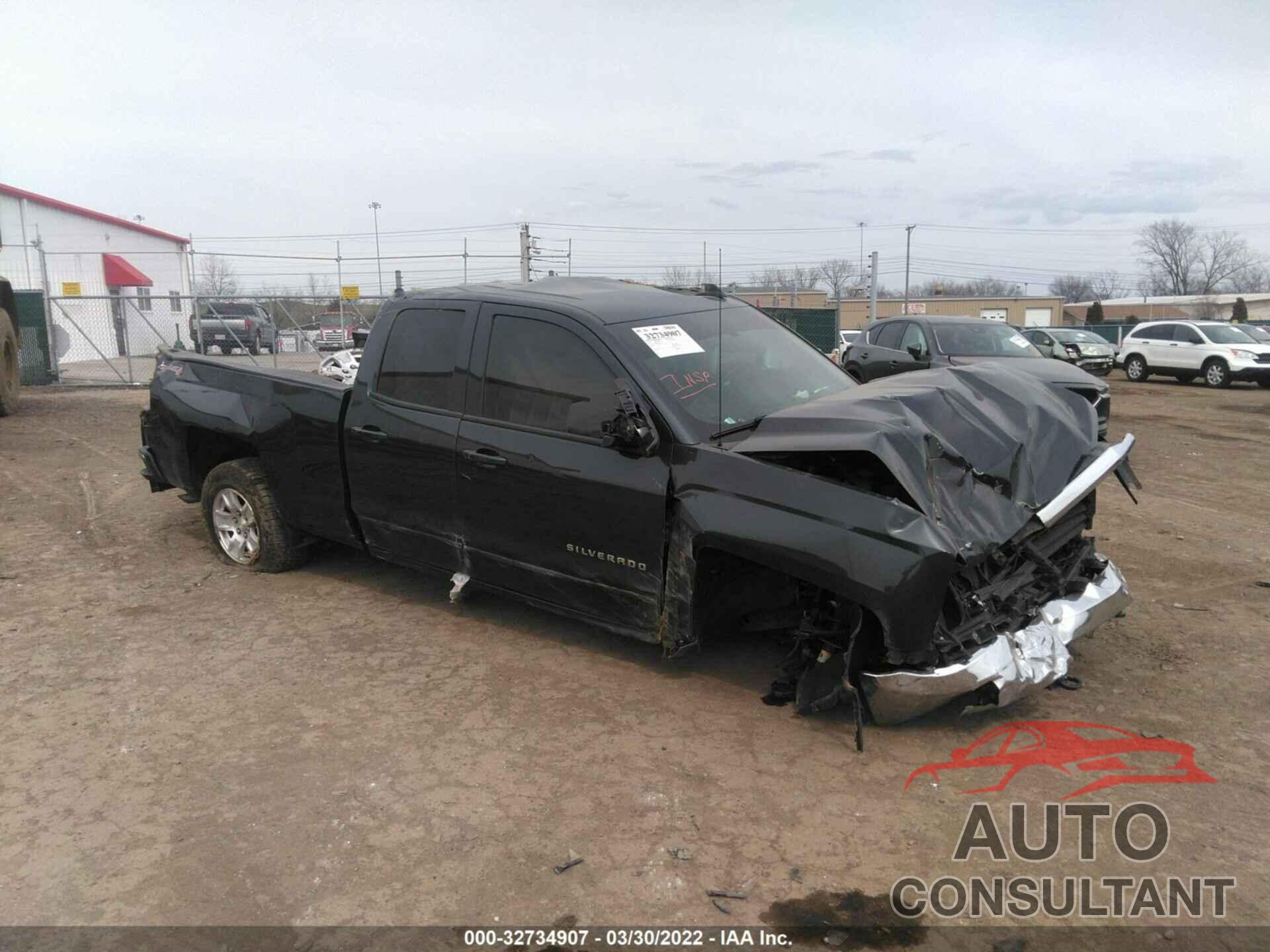 CHEVROLET SILVERADO 1500 2017 - 1GCVKREH8HZ389853