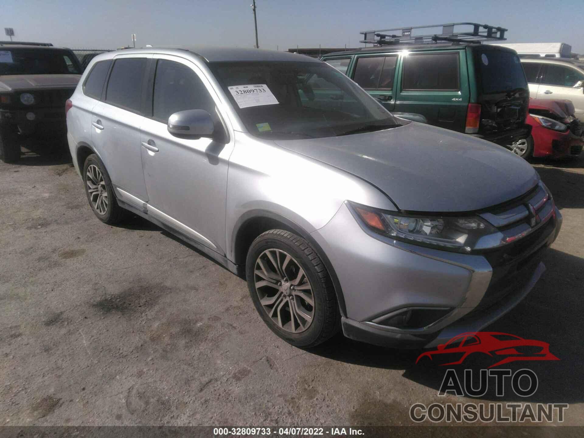 MITSUBISHI OUTLANDER 2017 - JA4AD3A35HZ013217