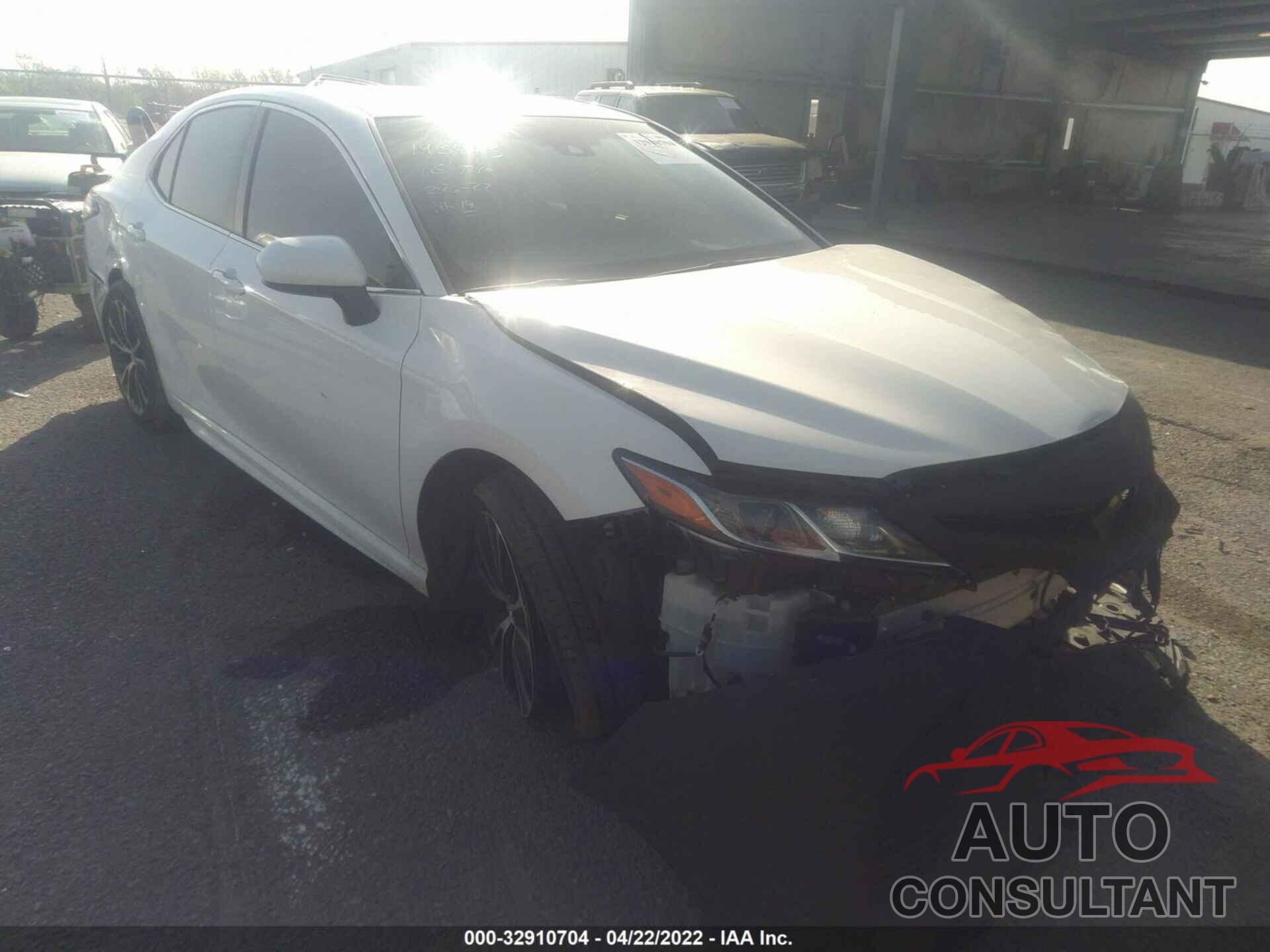 TOYOTA CAMRY 2019 - 4T1B11HK8KU193443