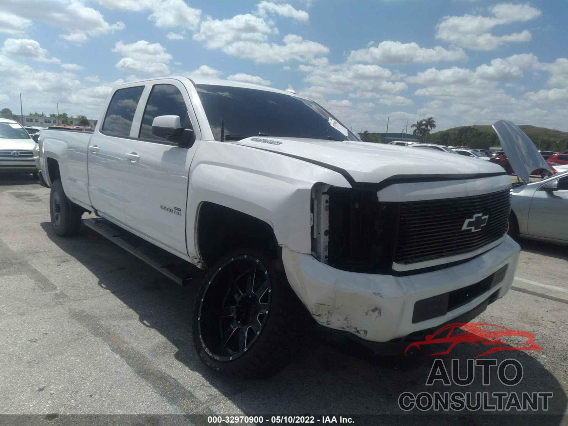 CHEVROLET SILVERADO 2500HD 2018 - 1GC1CUEGXJF142475