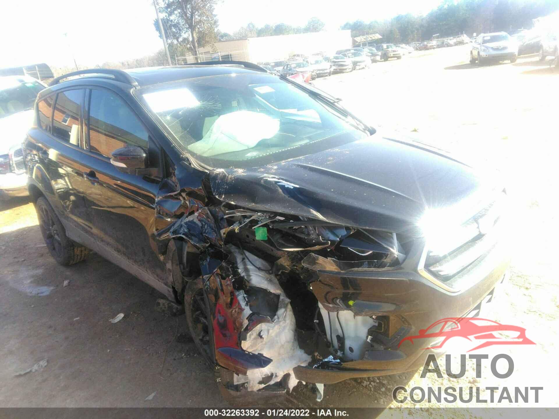 FORD ESCAPE 2017 - 1FMCU0JD6HUB35437