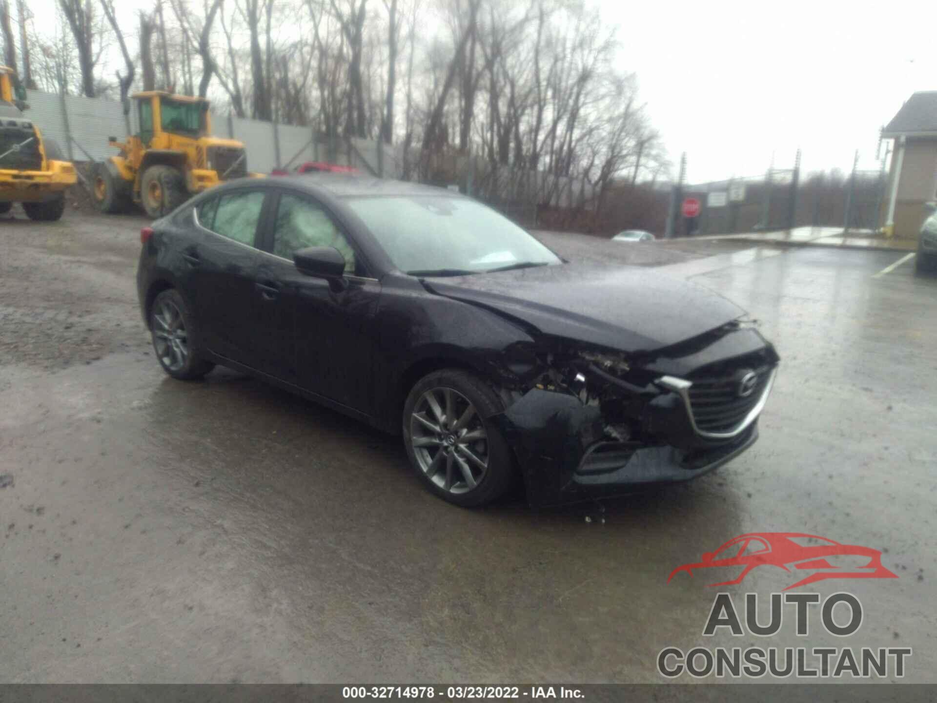 MAZDA MAZDA3 4-DOOR 2018 - 3MZBN1V35JM197326