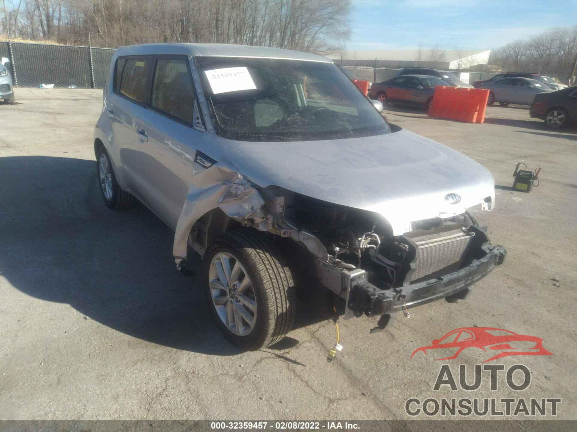 KIA SOUL 2018 - KNDJP3A51J7550375