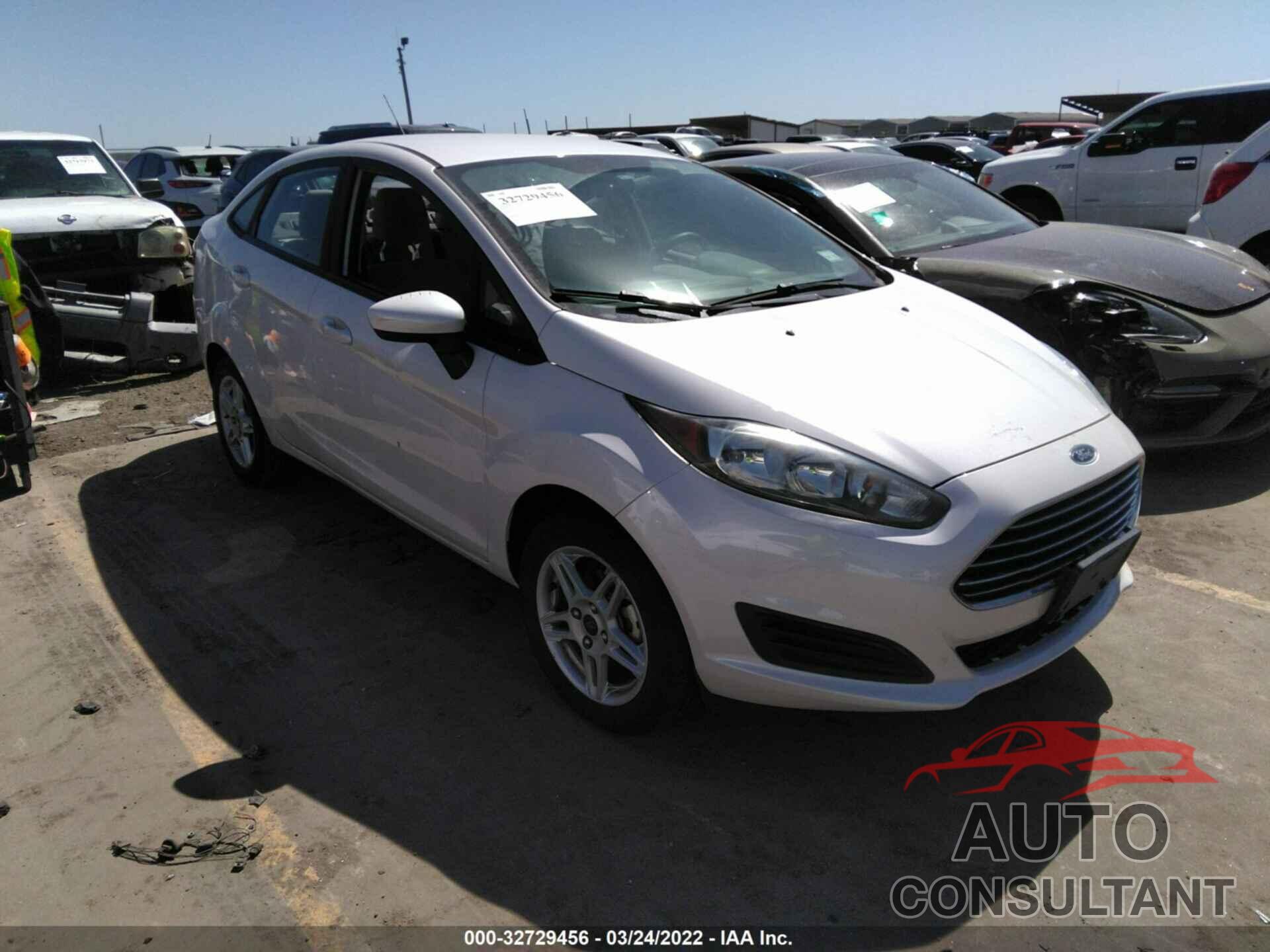 FORD FIESTA 2018 - 3FADP4BJ7JM124717