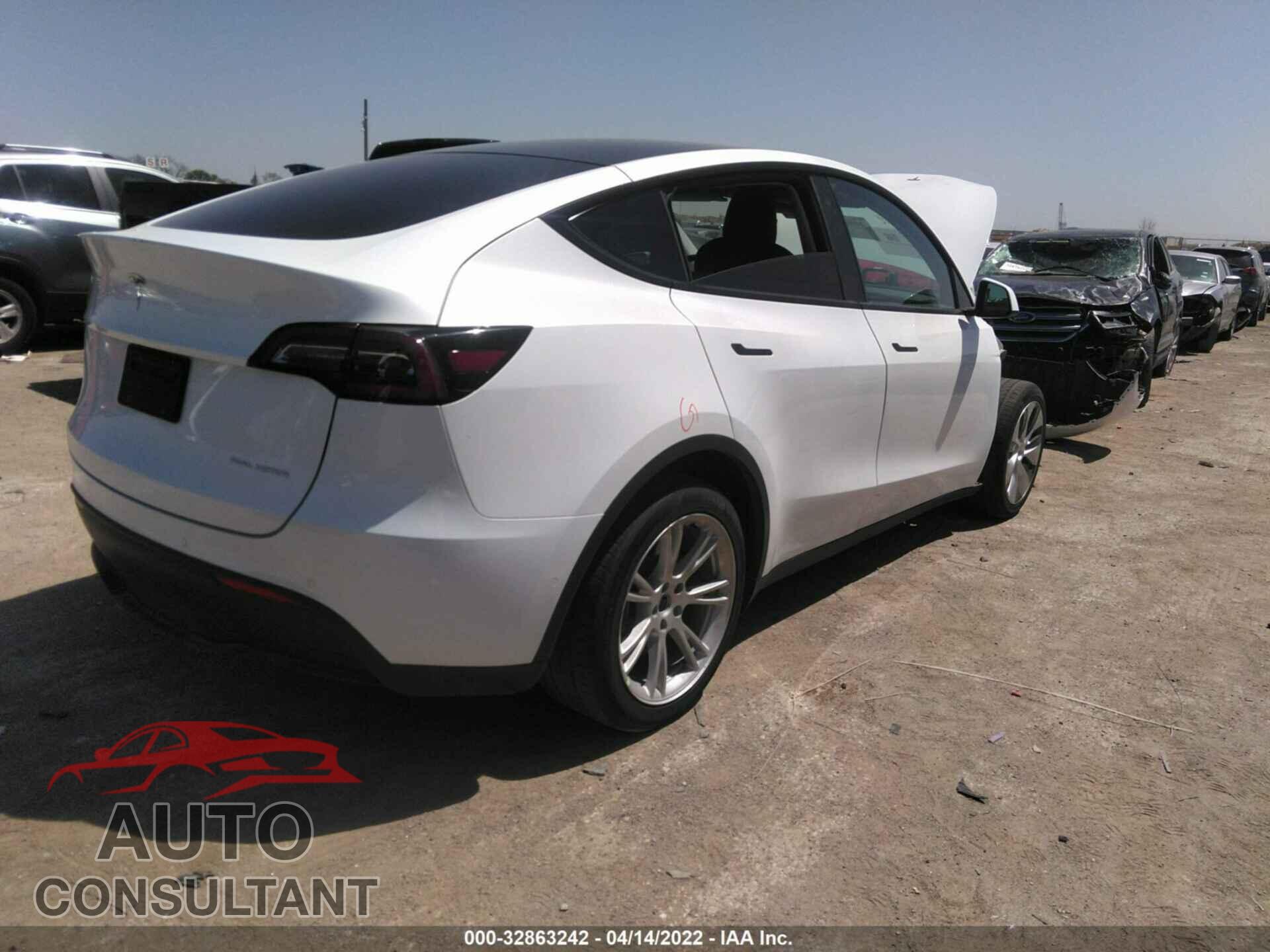 TESLA MODEL Y 2020 - 5YJYGDEE7LF026367
