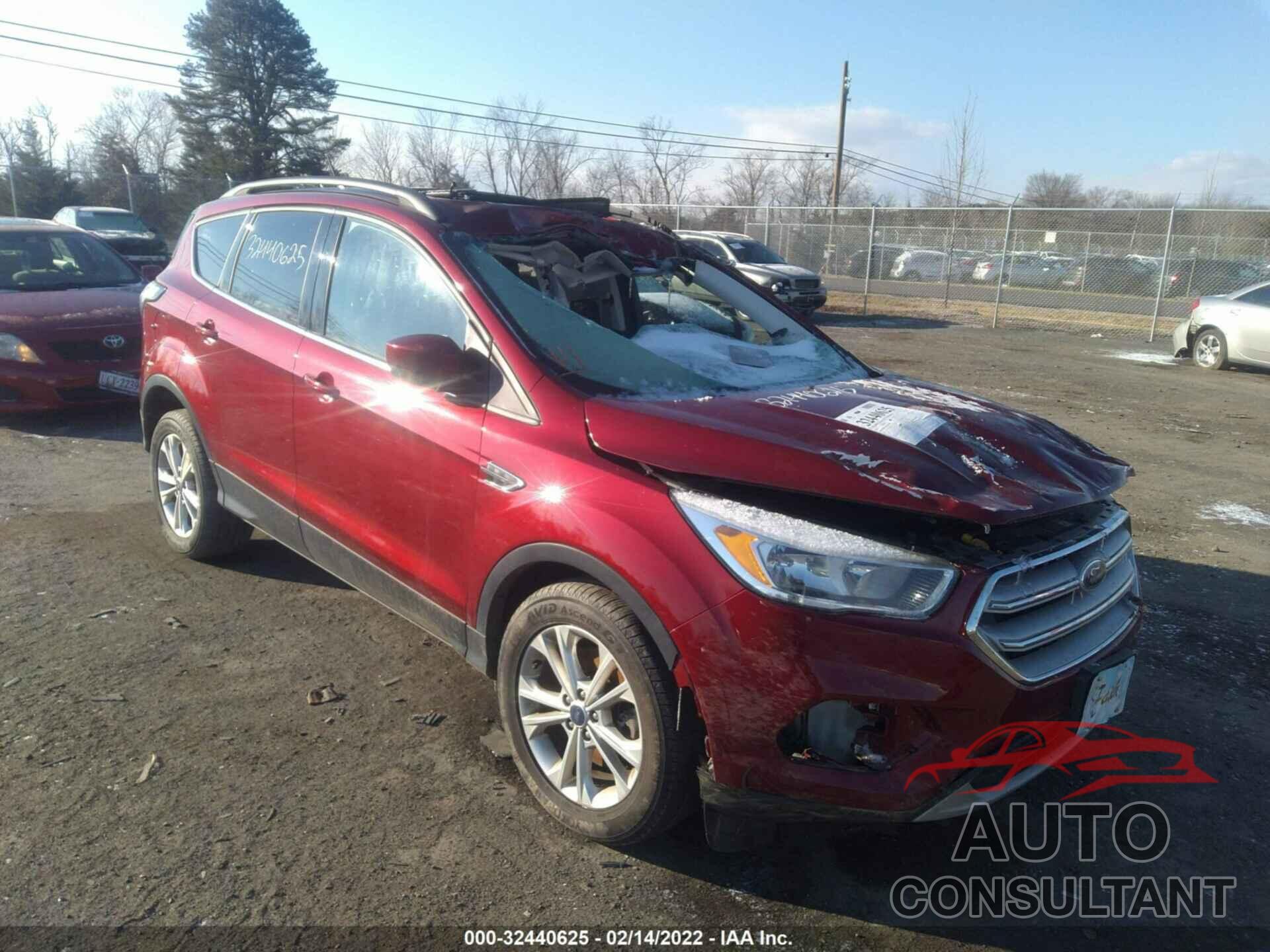 FORD ESCAPE 2018 - 1FMCU9GD0JUA80985