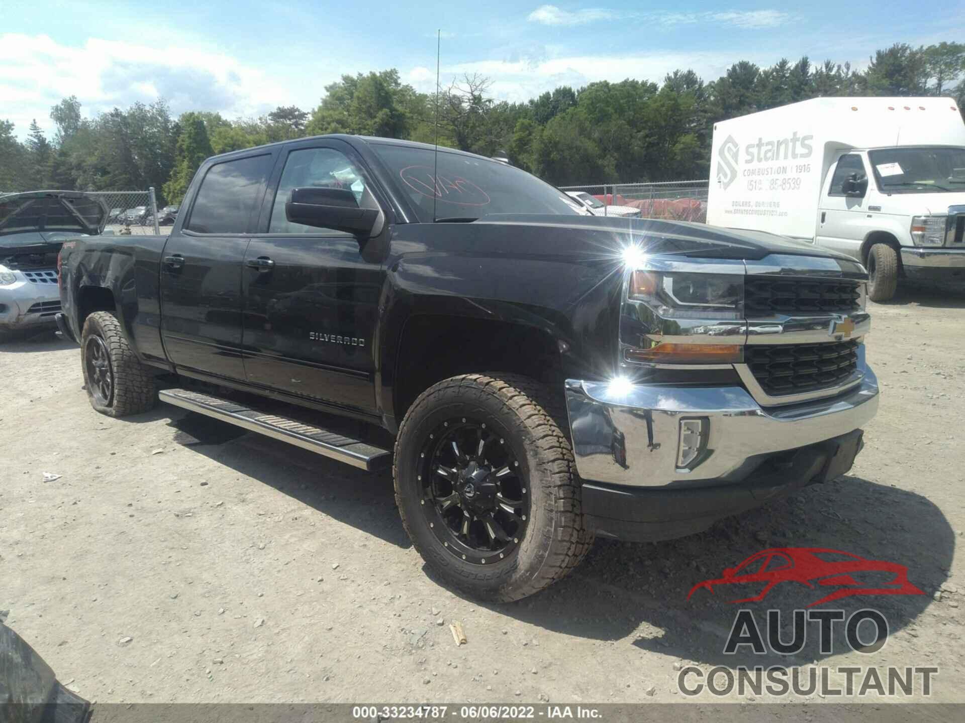 CHEVROLET SILVERADO 1500 2016 - 1GCUKREC4GF220834