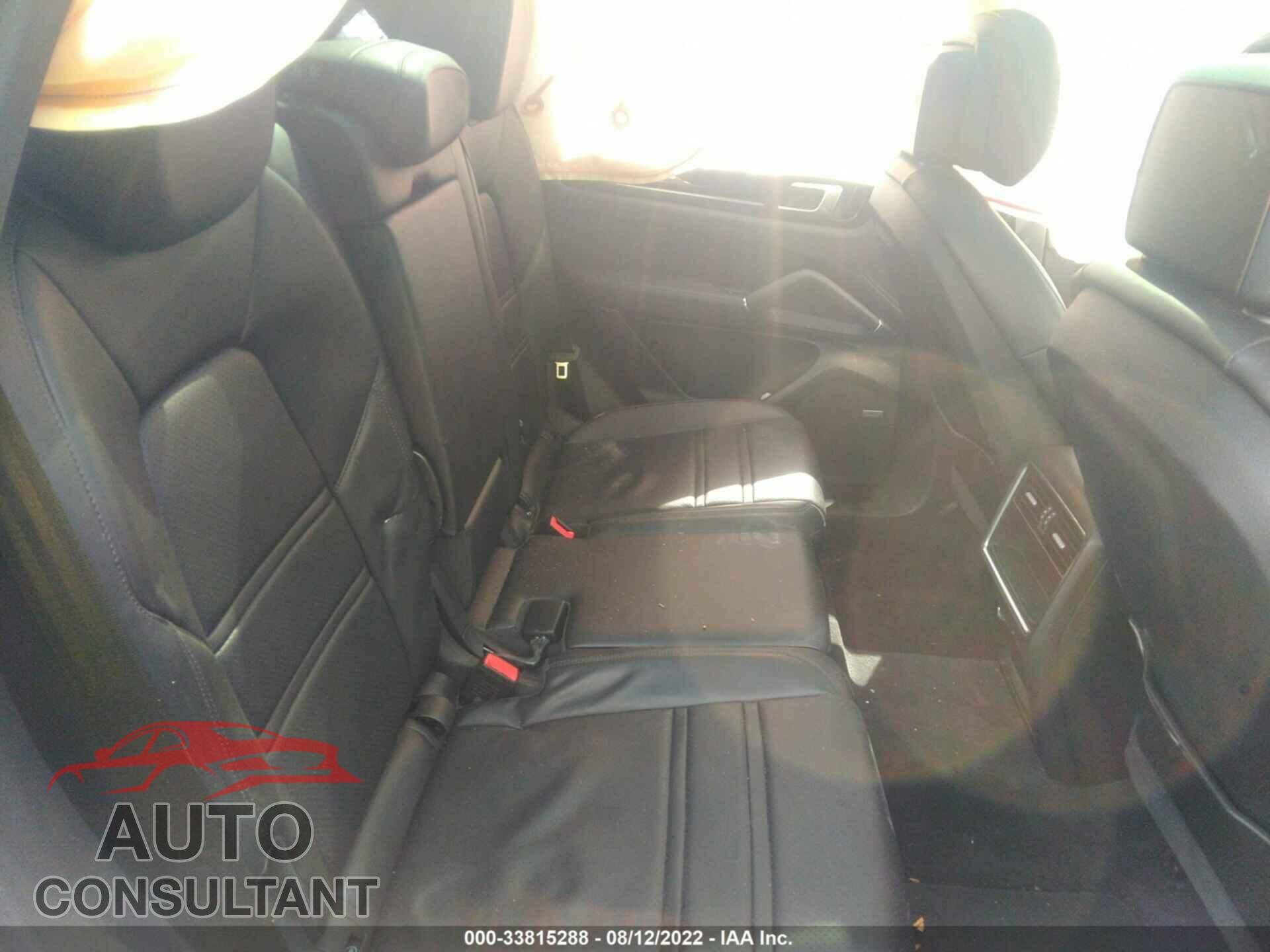 PORSCHE CAYENNE 2019 - WP1AA2AY0KDA00639