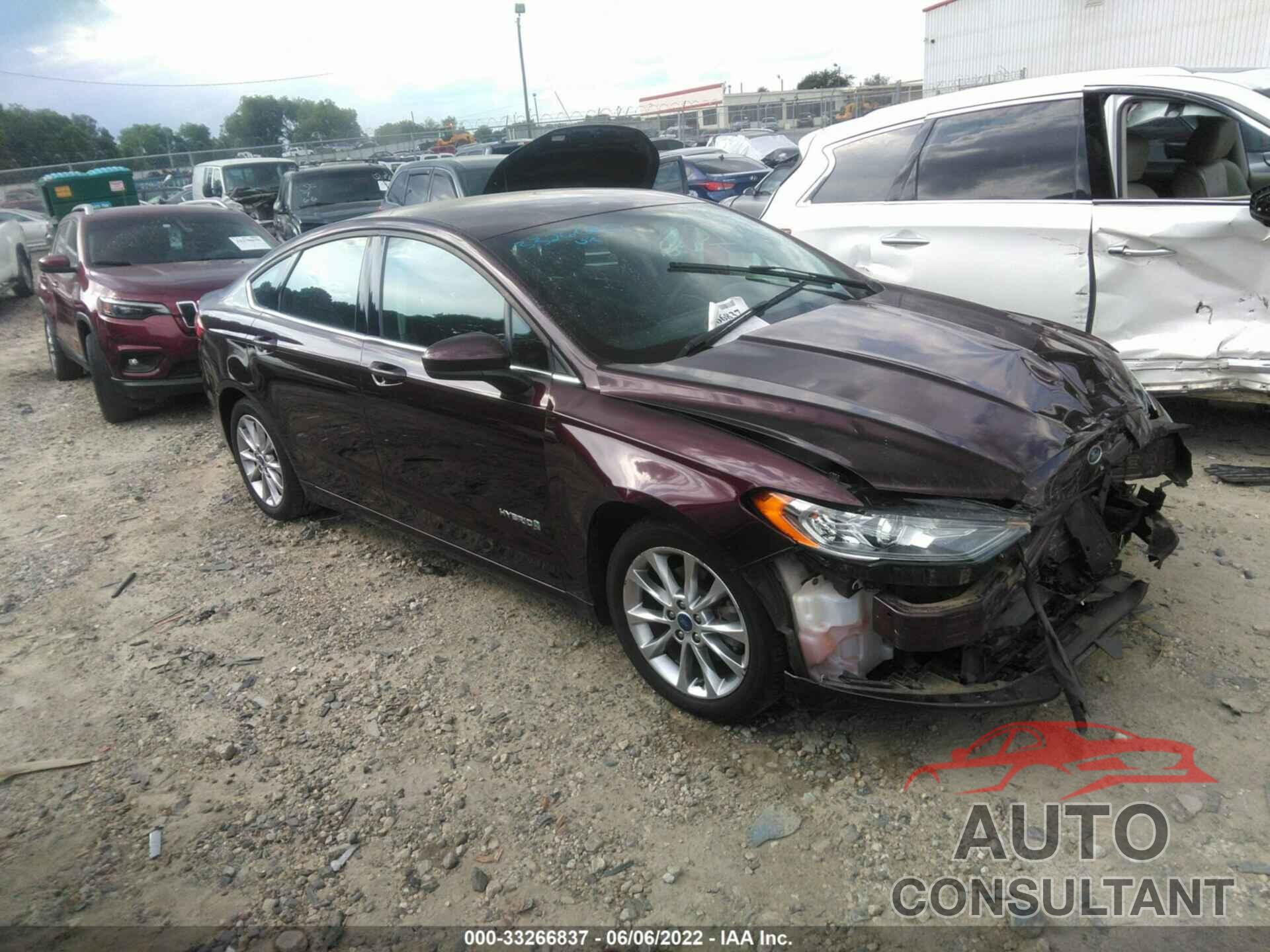 FORD FUSION 2017 - 3FA6P0LU2HR161178