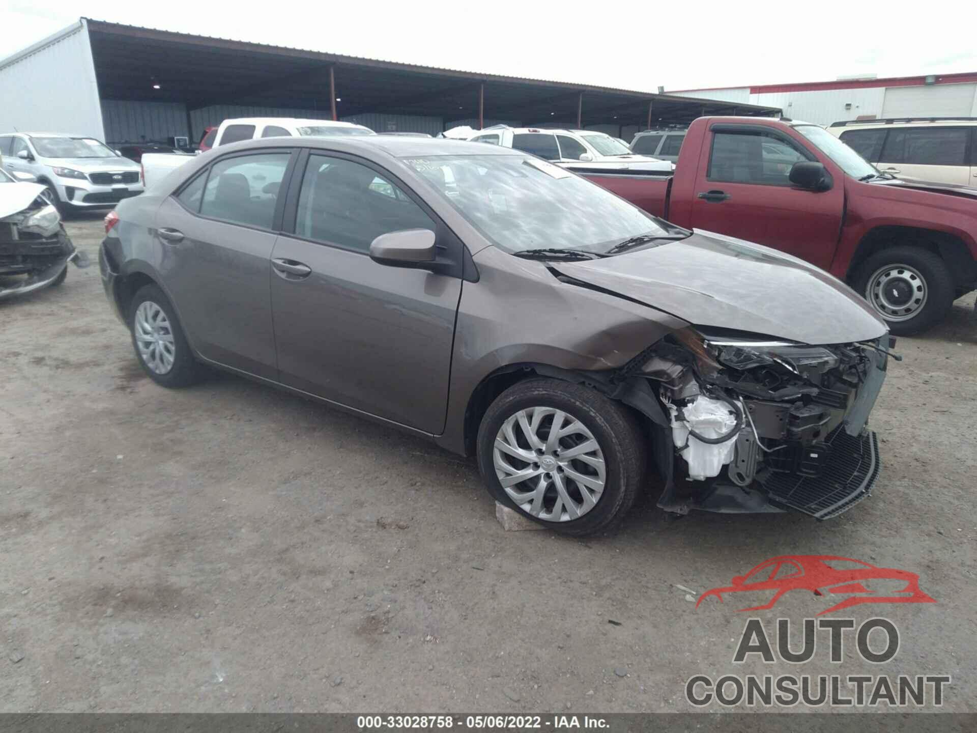 TOYOTA COROLLA 2018 - 2T1BURHE0JC099816