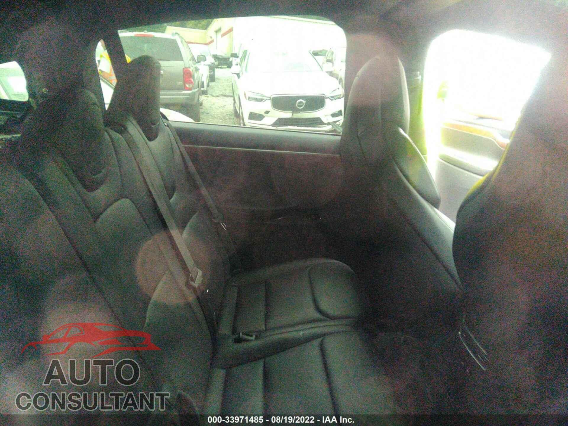 TESLA MODEL X 2017 - 5YJXCAE23HF060308
