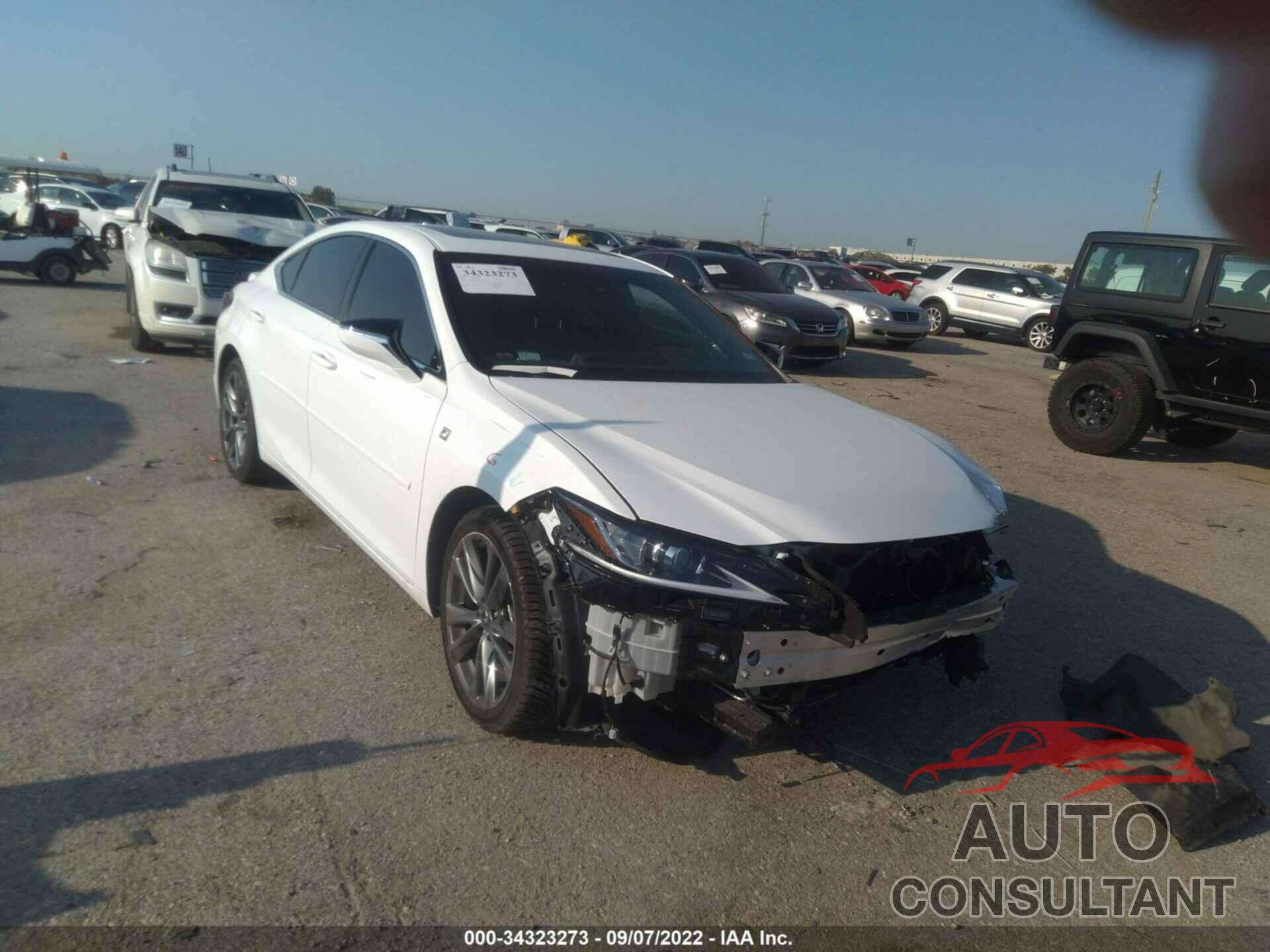 LEXUS ES 2019 - 58ABZ1B16KU048208