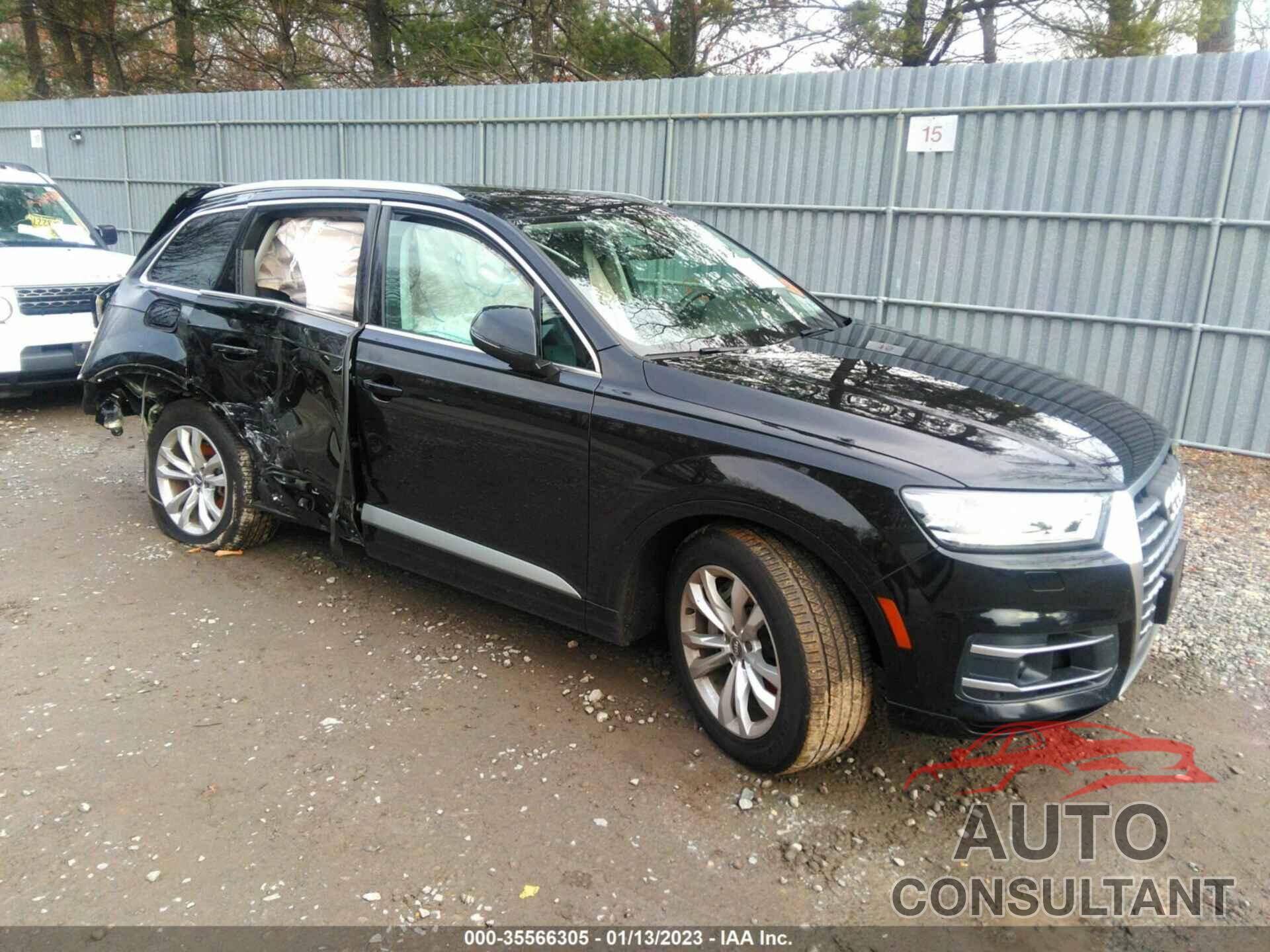 AUDI Q7 2018 - WA1LABF76JD046804