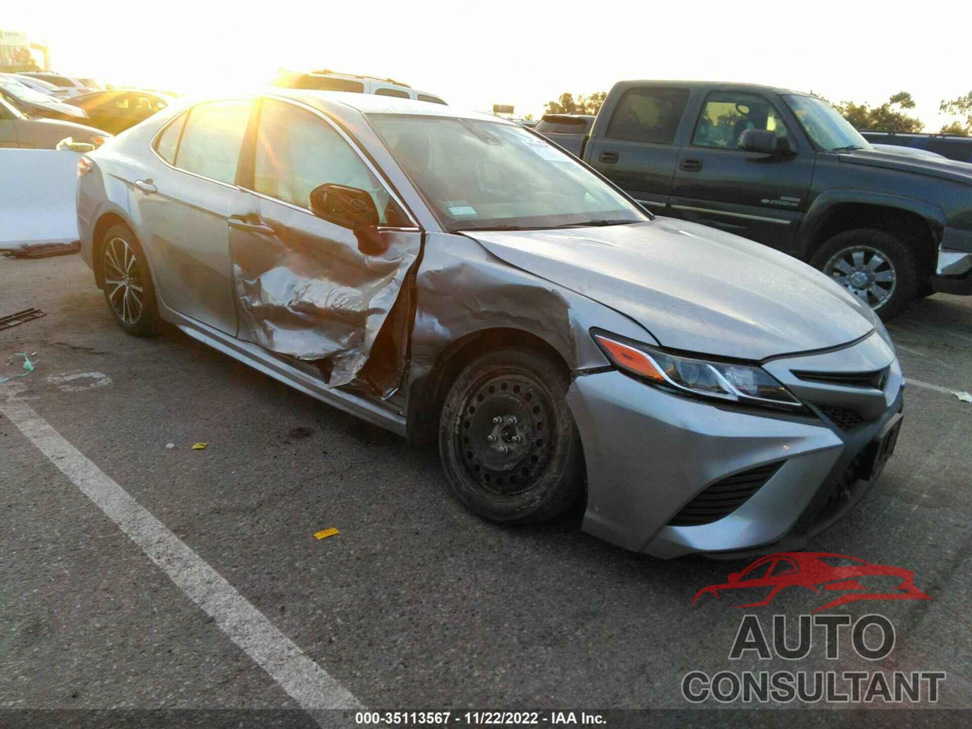 TOYOTA CAMRY 2020 - 4T1G11AK5LU312261