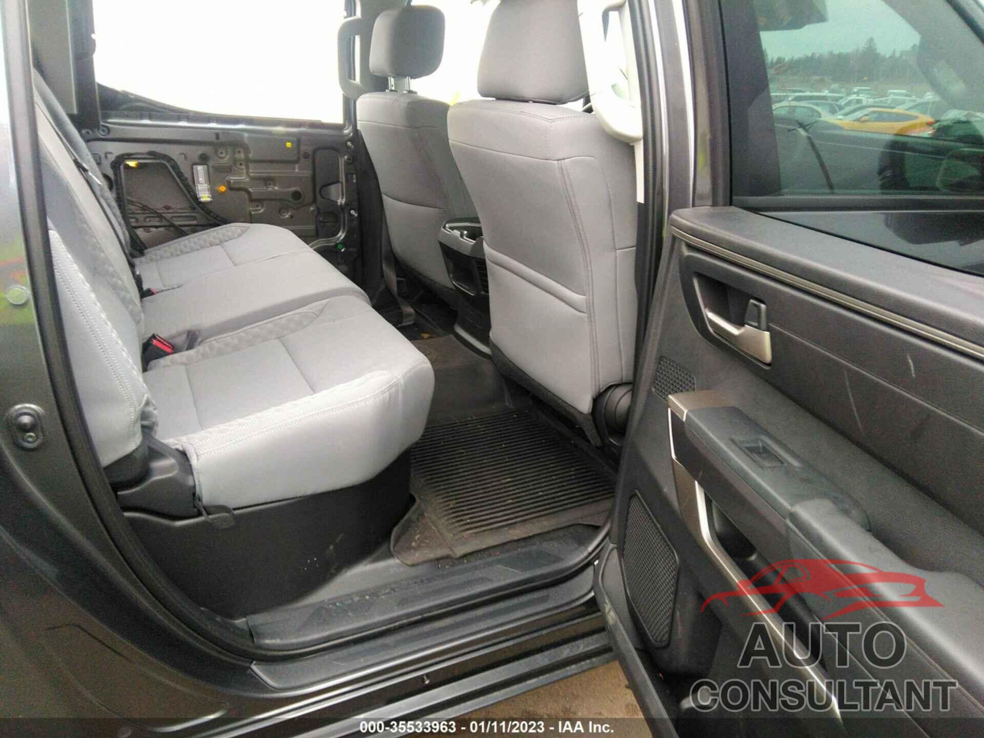 TOYOTA TUNDRA 4WD 2022 - 5TFLA5ECXNX004145