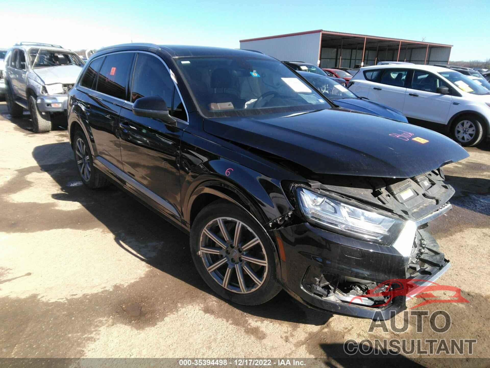 AUDI Q7 2019 - WA1LHAF71KD042313