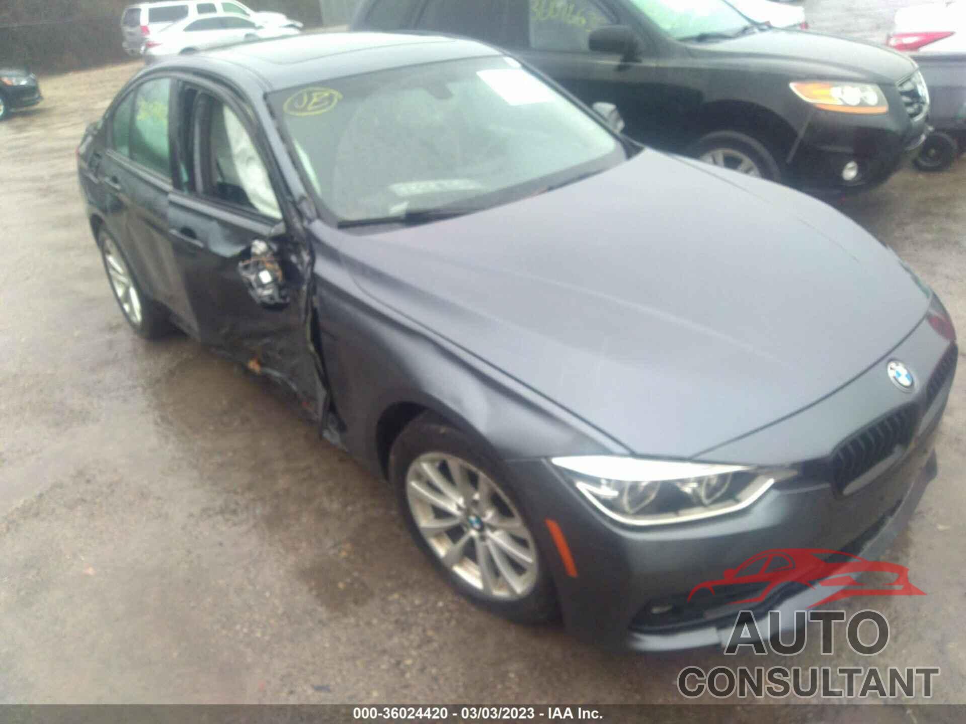 BMW 3 SERIES 2018 - WBA8E5G52JNV02710