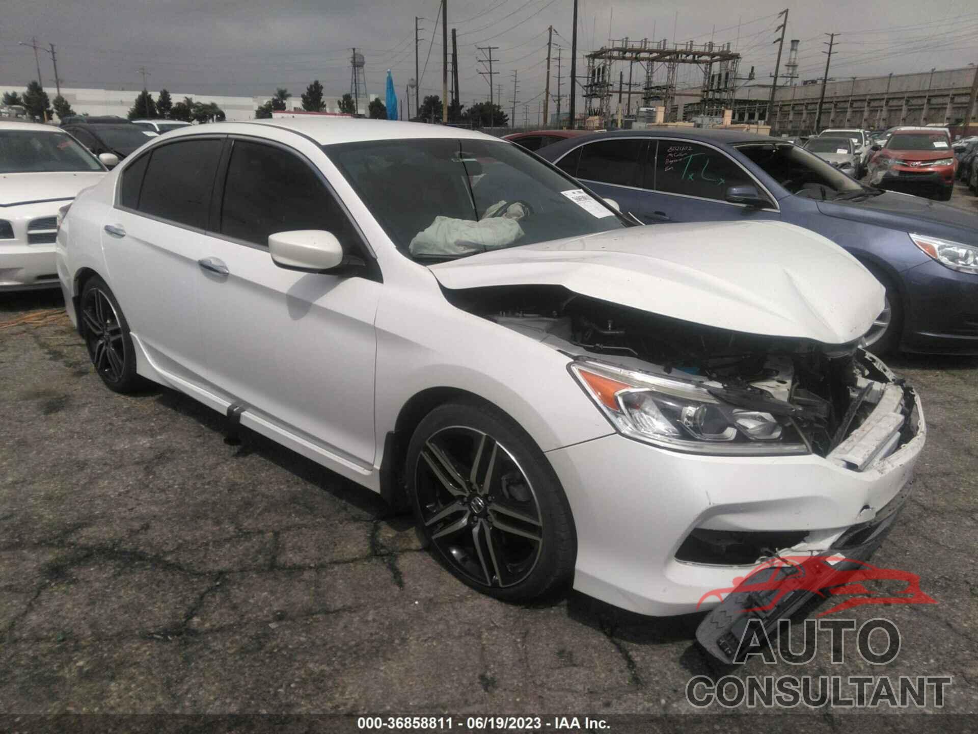 HONDA ACCORD 2017 - 1HGCR2F12HA160595