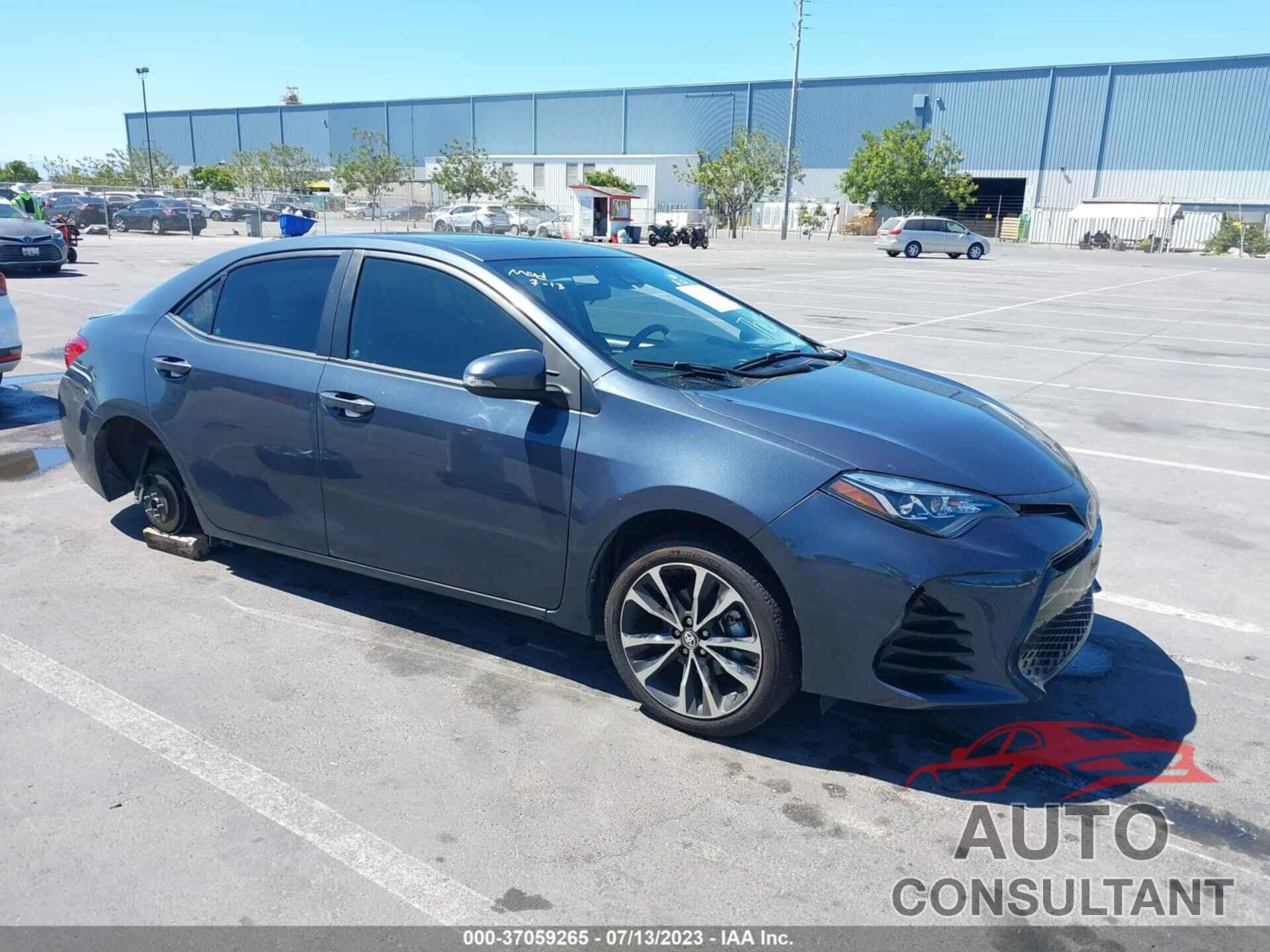 TOYOTA COROLLA 2017 - 2T1BURHE8HC761247