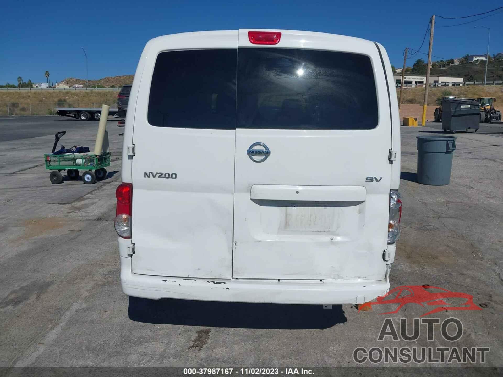 NISSAN NV200 COMPACT CARGO 2020 - 3N6CM0KN1LK710397