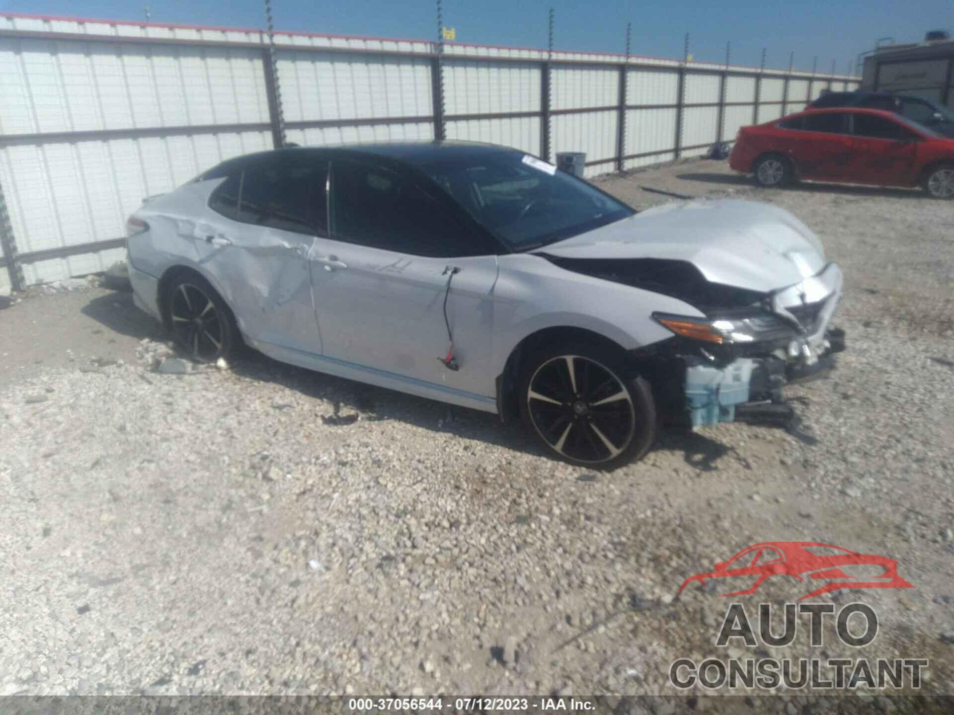 TOYOTA CAMRY 2019 - 4T1B61HK7KU182063