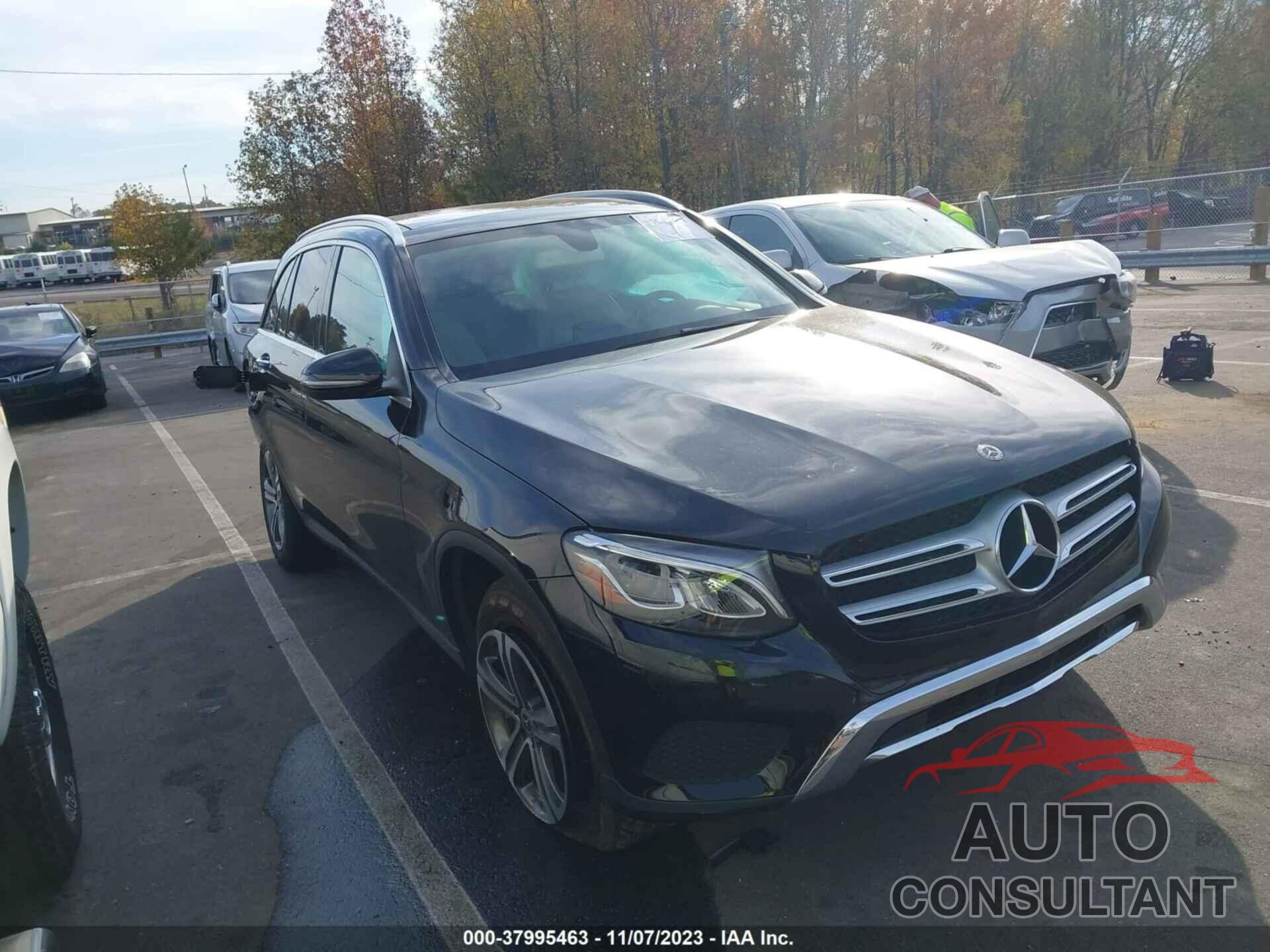 MERCEDES-BENZ GLC 300 2019 - WDC0G4KB2KF642912