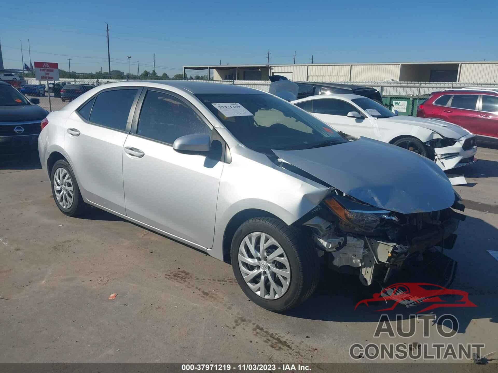 TOYOTA COROLLA 2017 - 5YFBURHE6HP608270