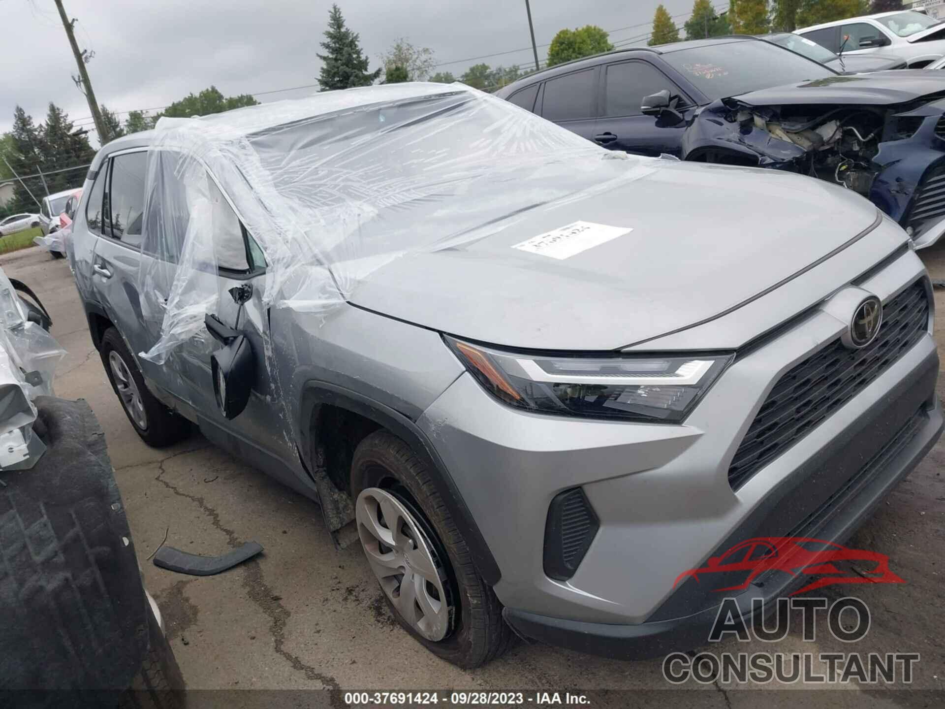TOYOTA RAV4 2023 - 2T3H1RFV2PW270165