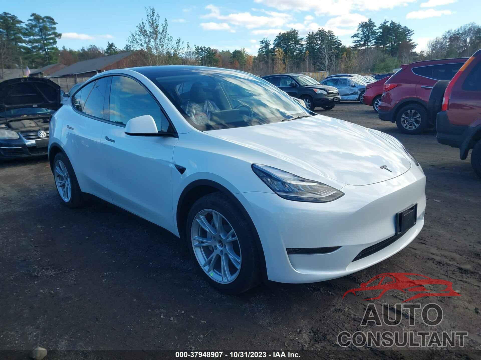 TESLA MODEL Y 2023 - 7SAYGDEE2PA093531