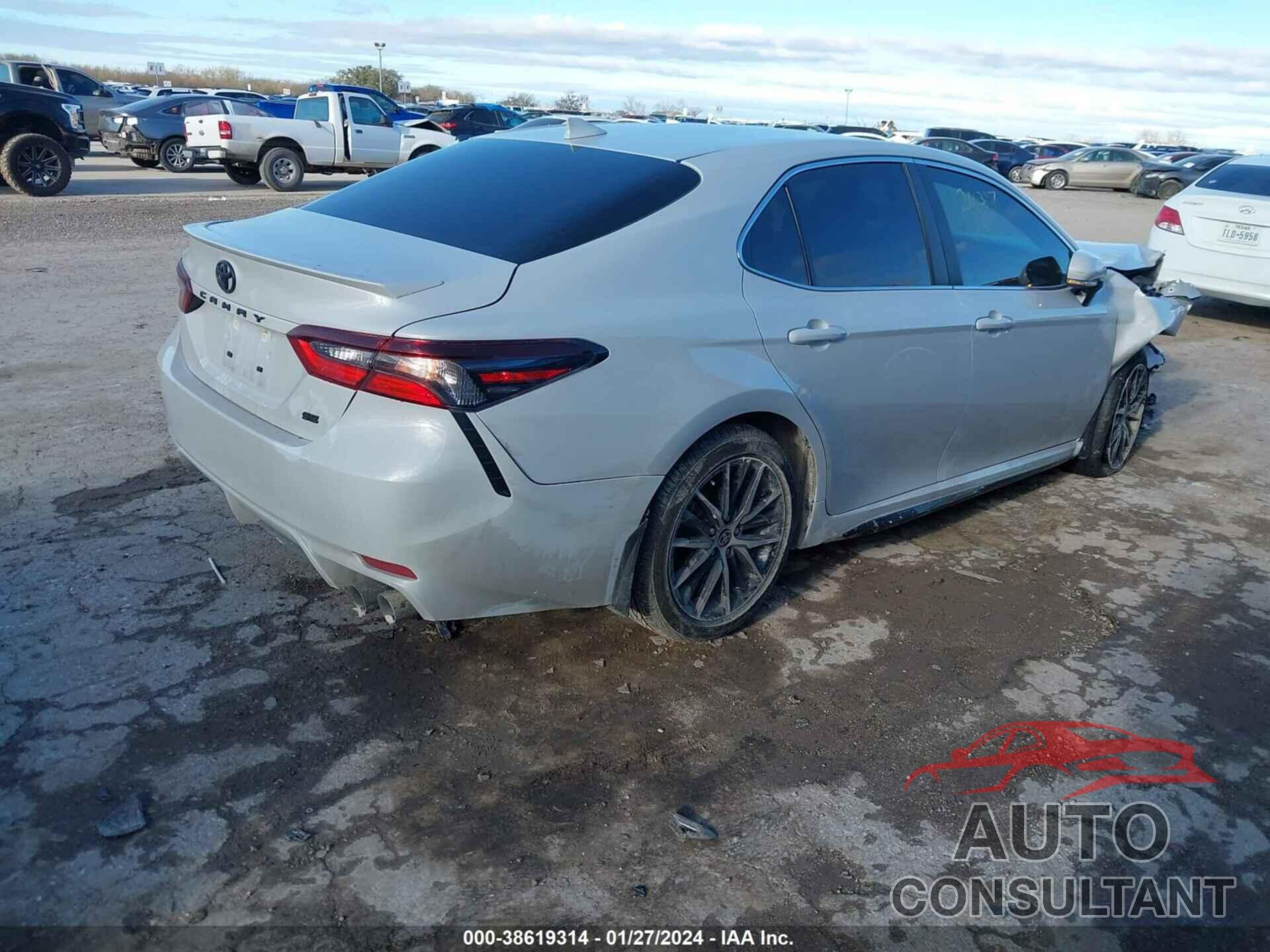 TOYOTA CAMRY 2024 - 4T1G11AK4RU206327