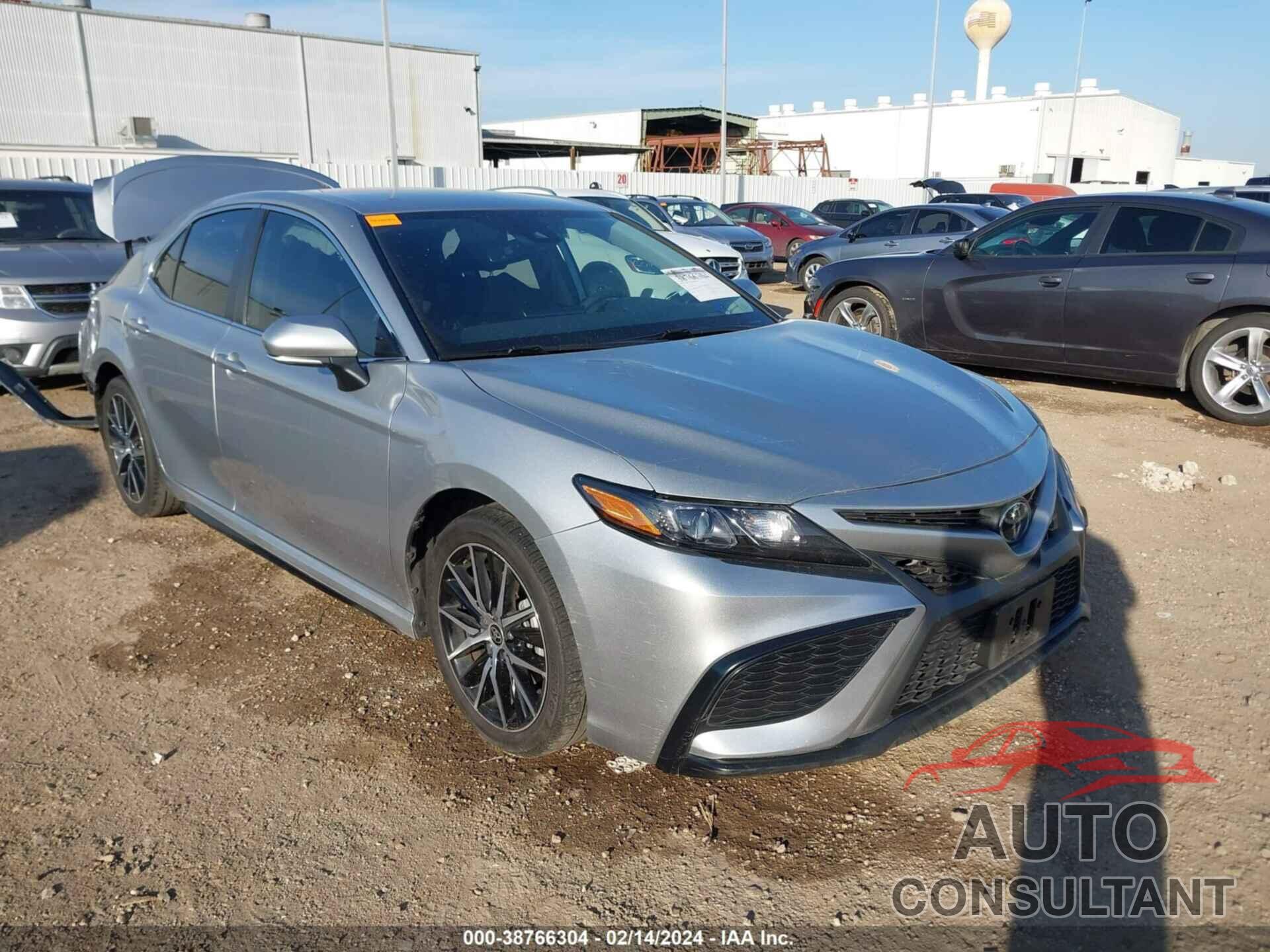 TOYOTA CAMRY 2023 - 4T1T11AK6PU746421