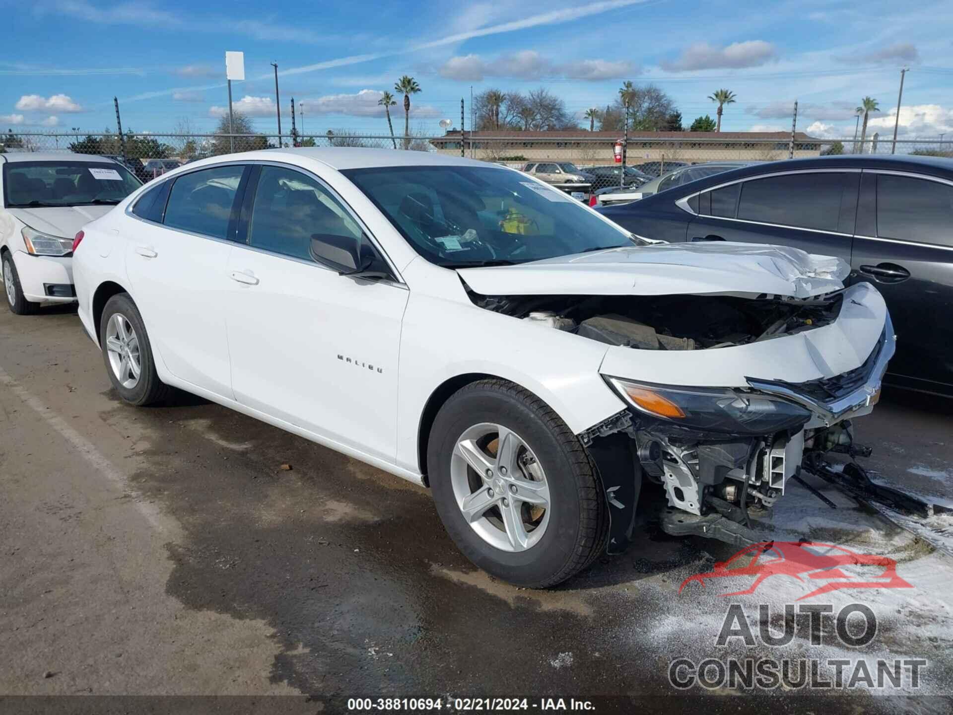 CHEVROLET MALIBU 2022 - 1G1ZB5ST1NF205443