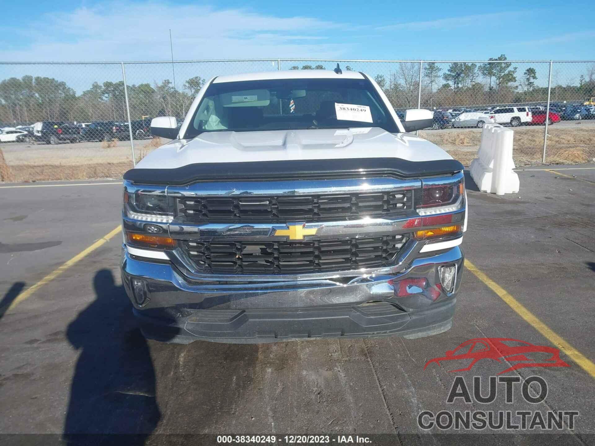 CHEVROLET SILVERADO 1500 2017 - 3GCPCREC3HG146901