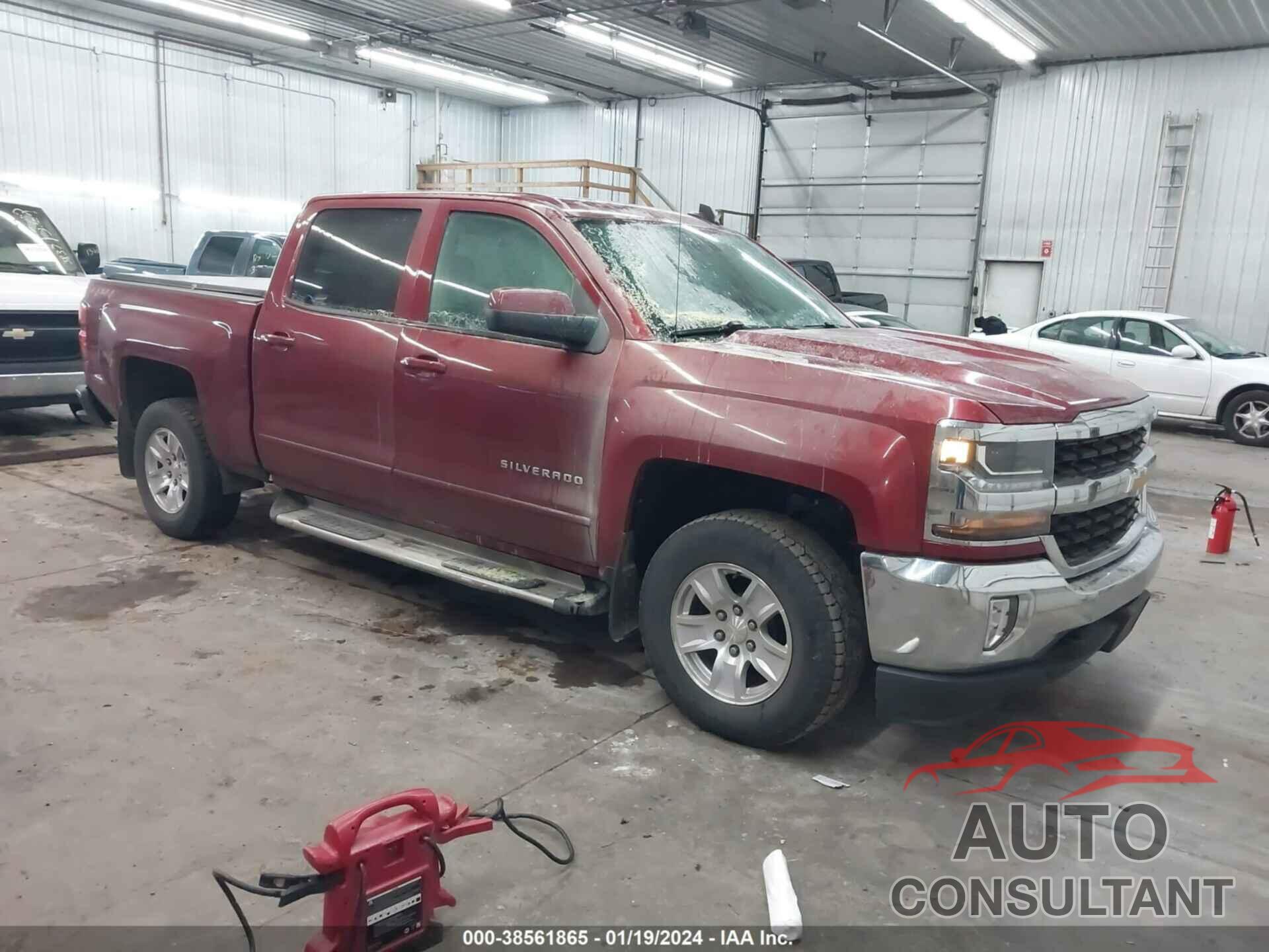 CHEVROLET SILVERADO 1500 2018 - 3GCUKREC6JG217780