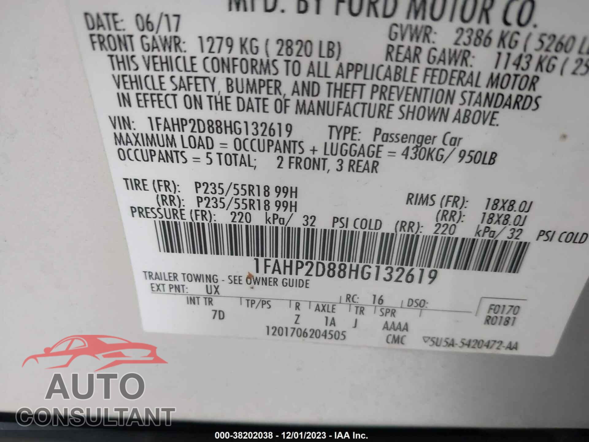 FORD TAURUS 2017 - 1FAHP2D88HG132619