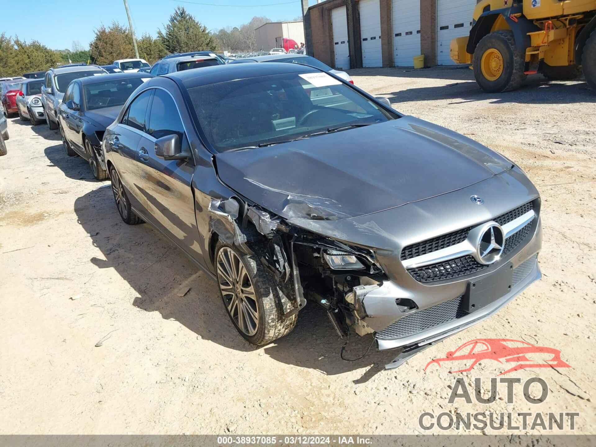 MERCEDES-BENZ CLA 250 2018 - WDDSJ4EB3JN598604