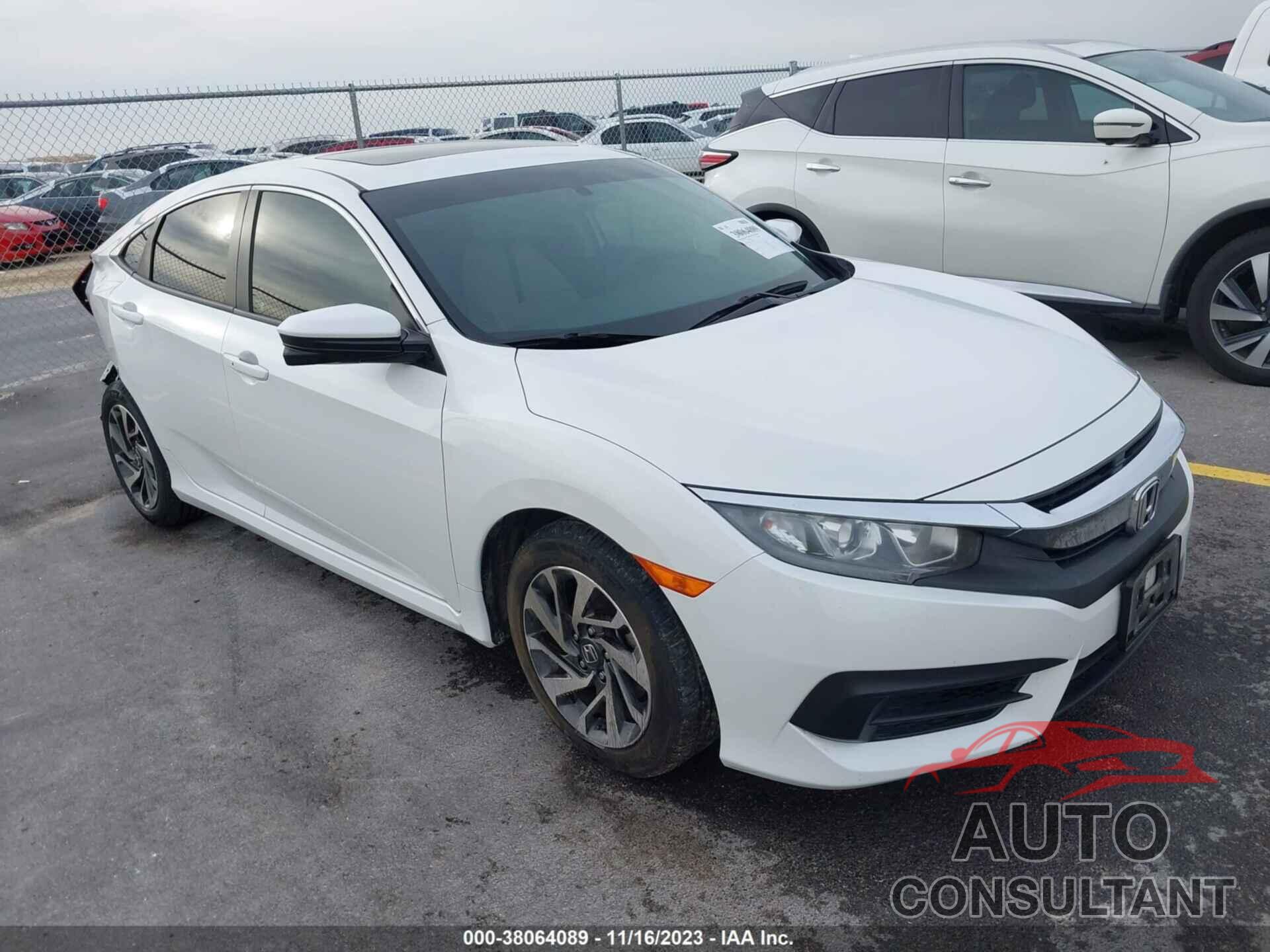 HONDA CIVIC 2018 - 19XFC2F74JE010945