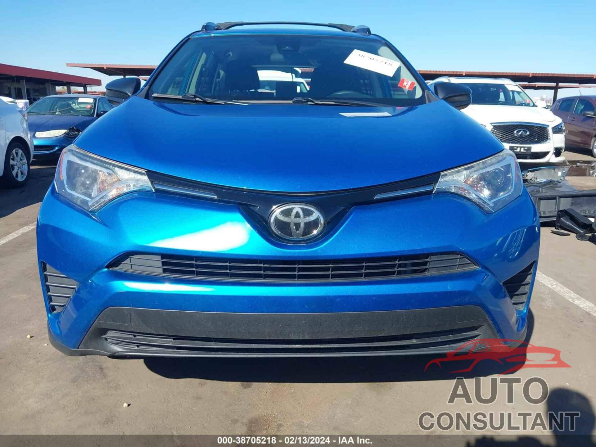 TOYOTA RAV4 2017 - JTMBFREV8HJ127780