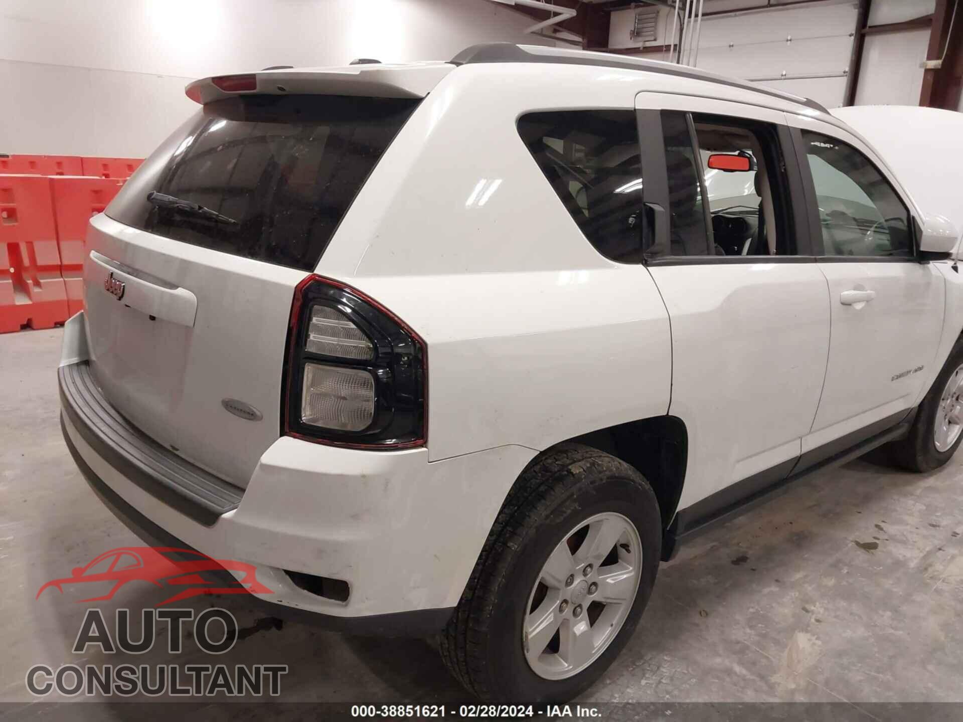 JEEP COMPASS 2016 - 1C4NJCEA1GD735529