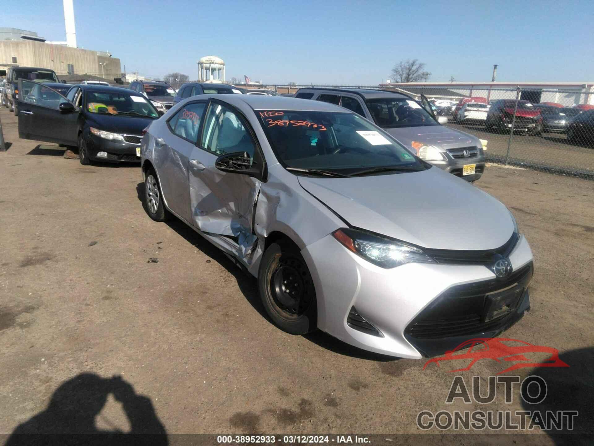 TOYOTA COROLLA 2019 - 2T1BURHE5KC196513